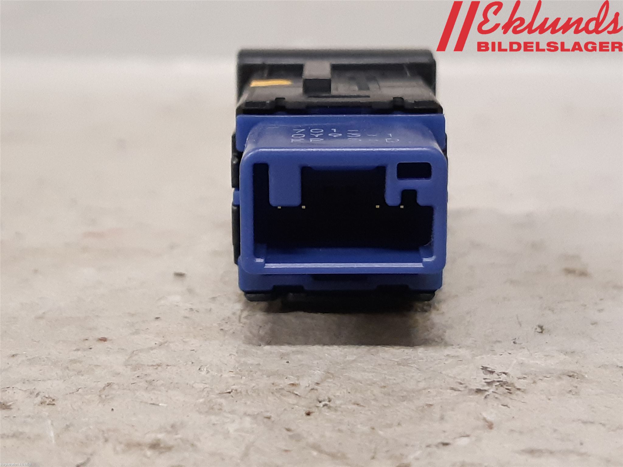 Toyota RAV4 19- Strömställare Övrigt