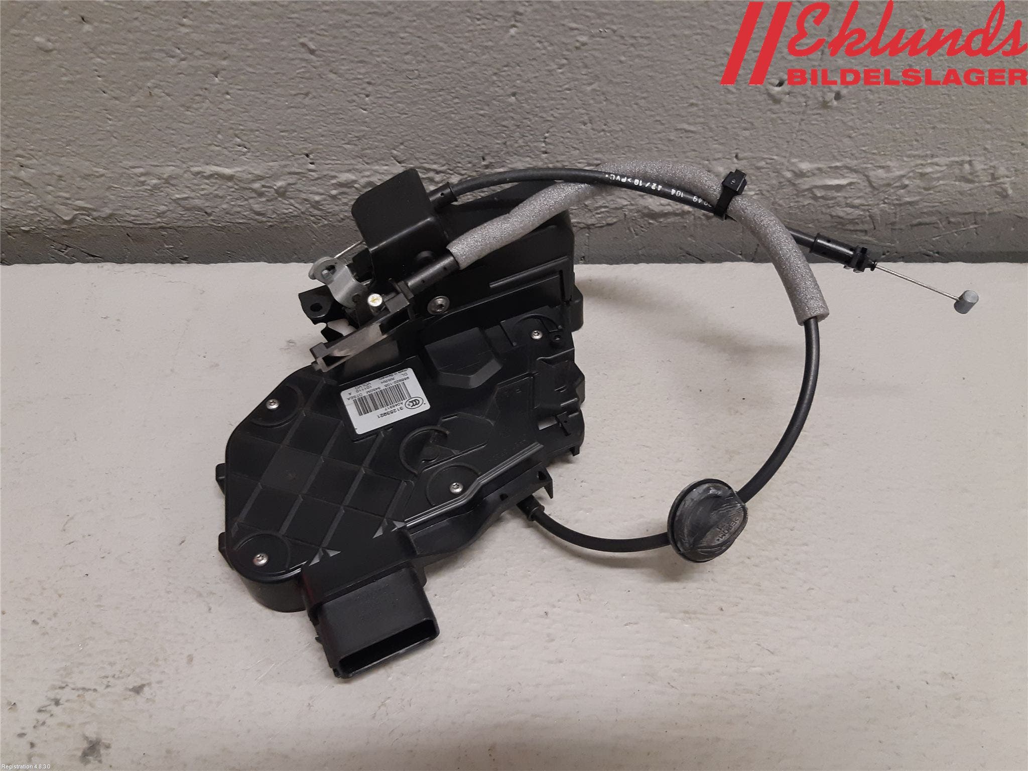 Volvo V70 08-13 Låskista-Dörrlås