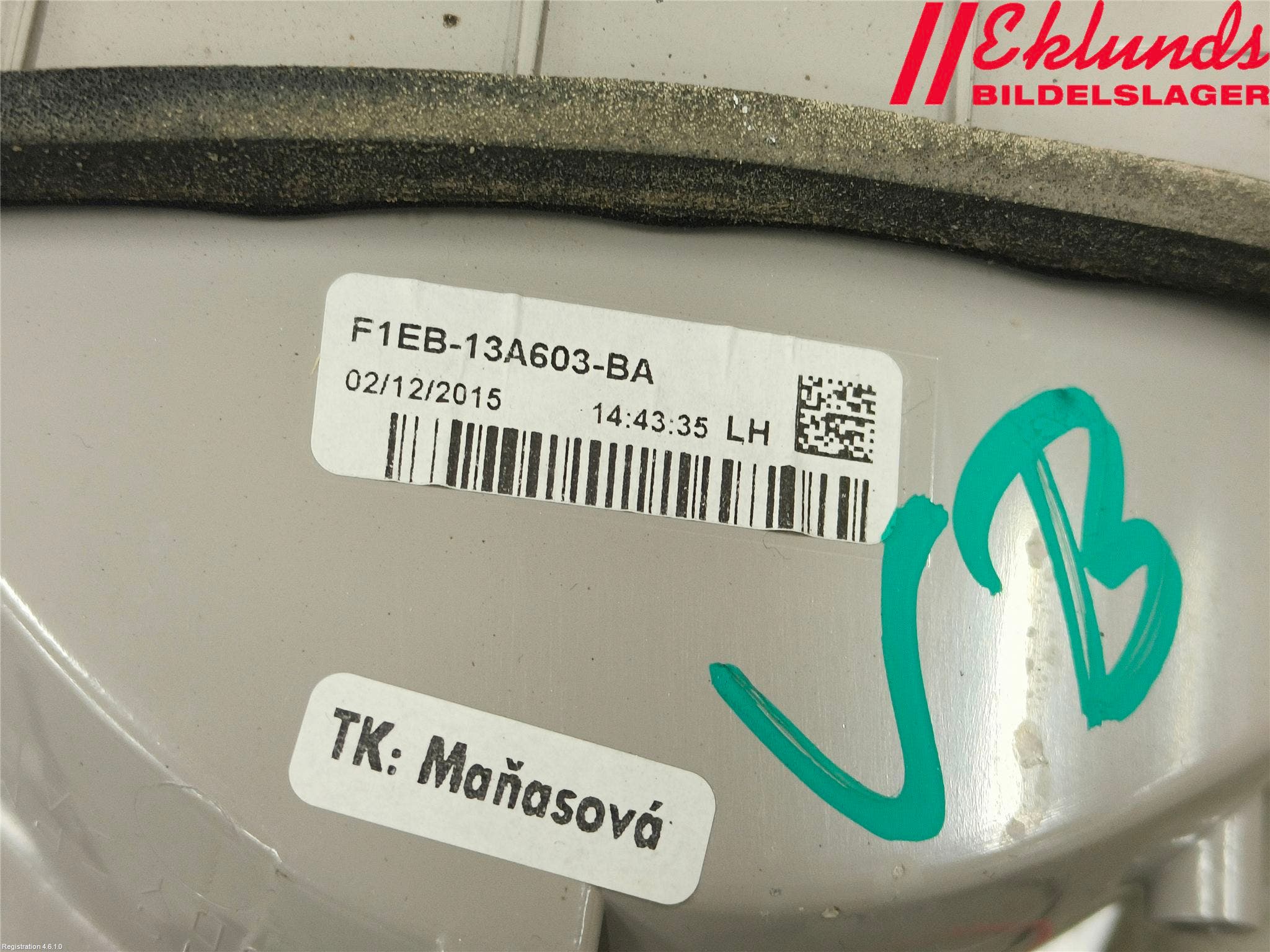 Ford FOCUS 15-18 Bakljus Lucka Vä