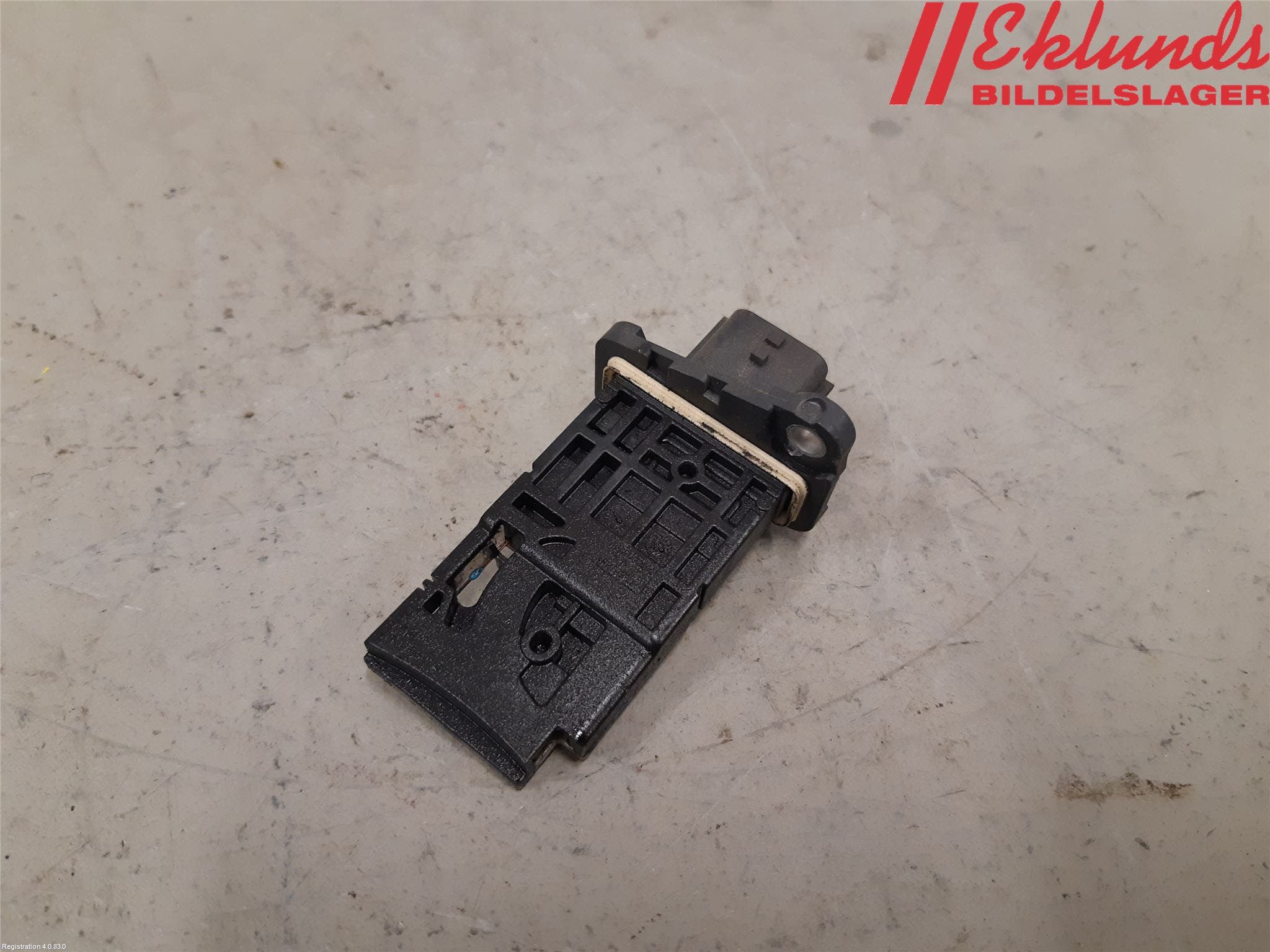 Nissan QASHQAI 14-17 Injluftmassamätare