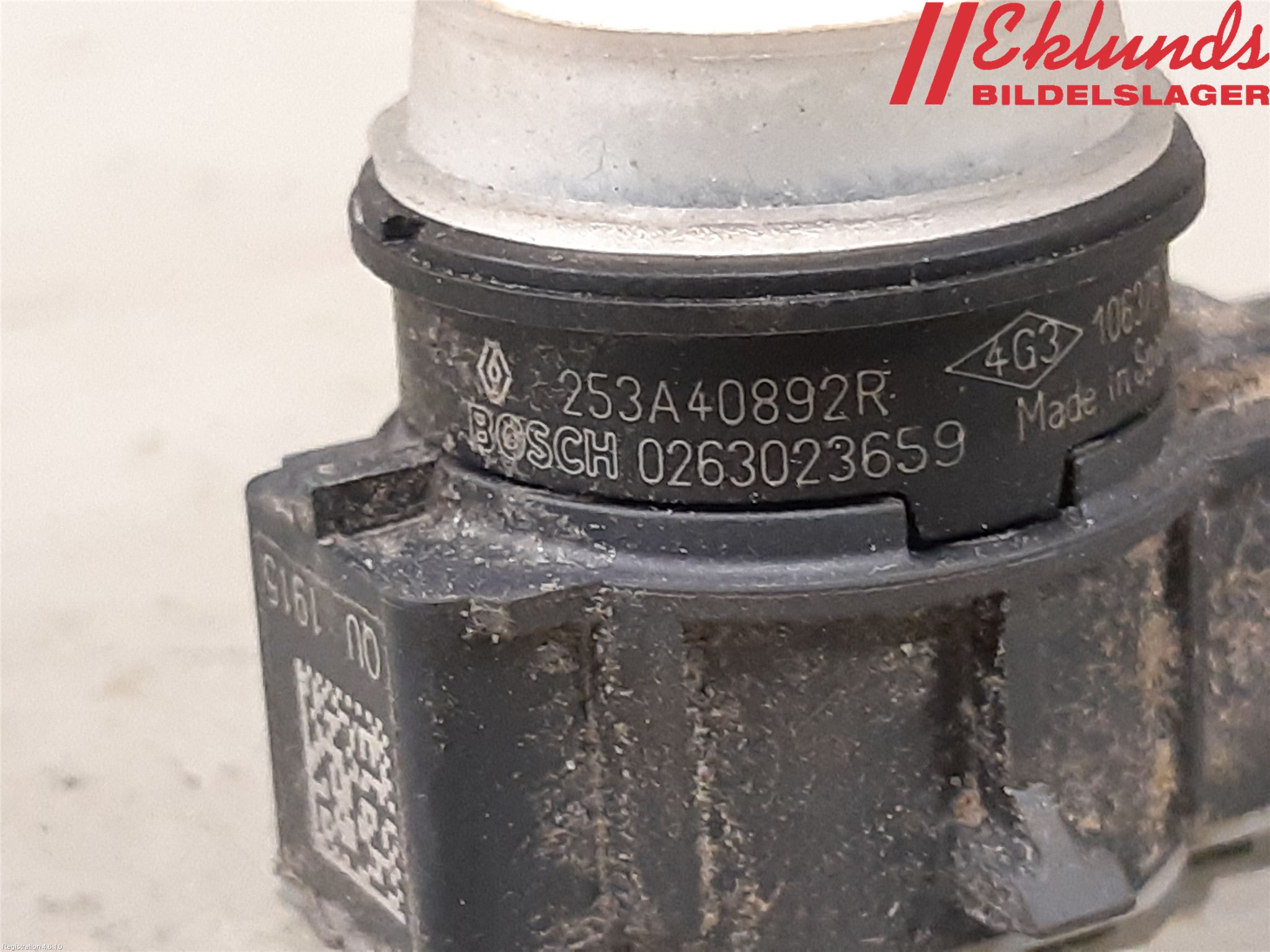 Renault CLIO IV 16-19 Parkeringshjälp Backsensor