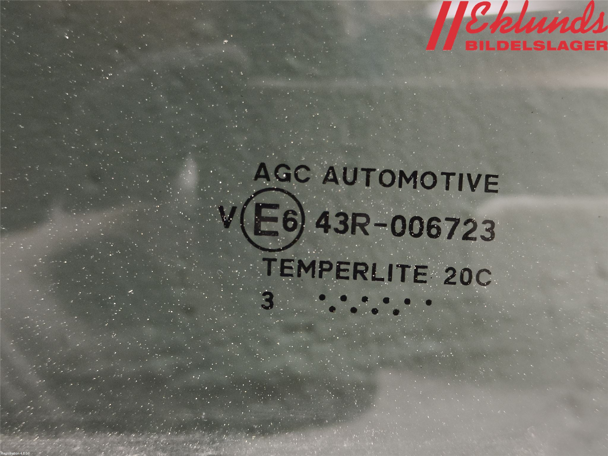 Toyota COROLLA 19- Dörruta Bak Vänster