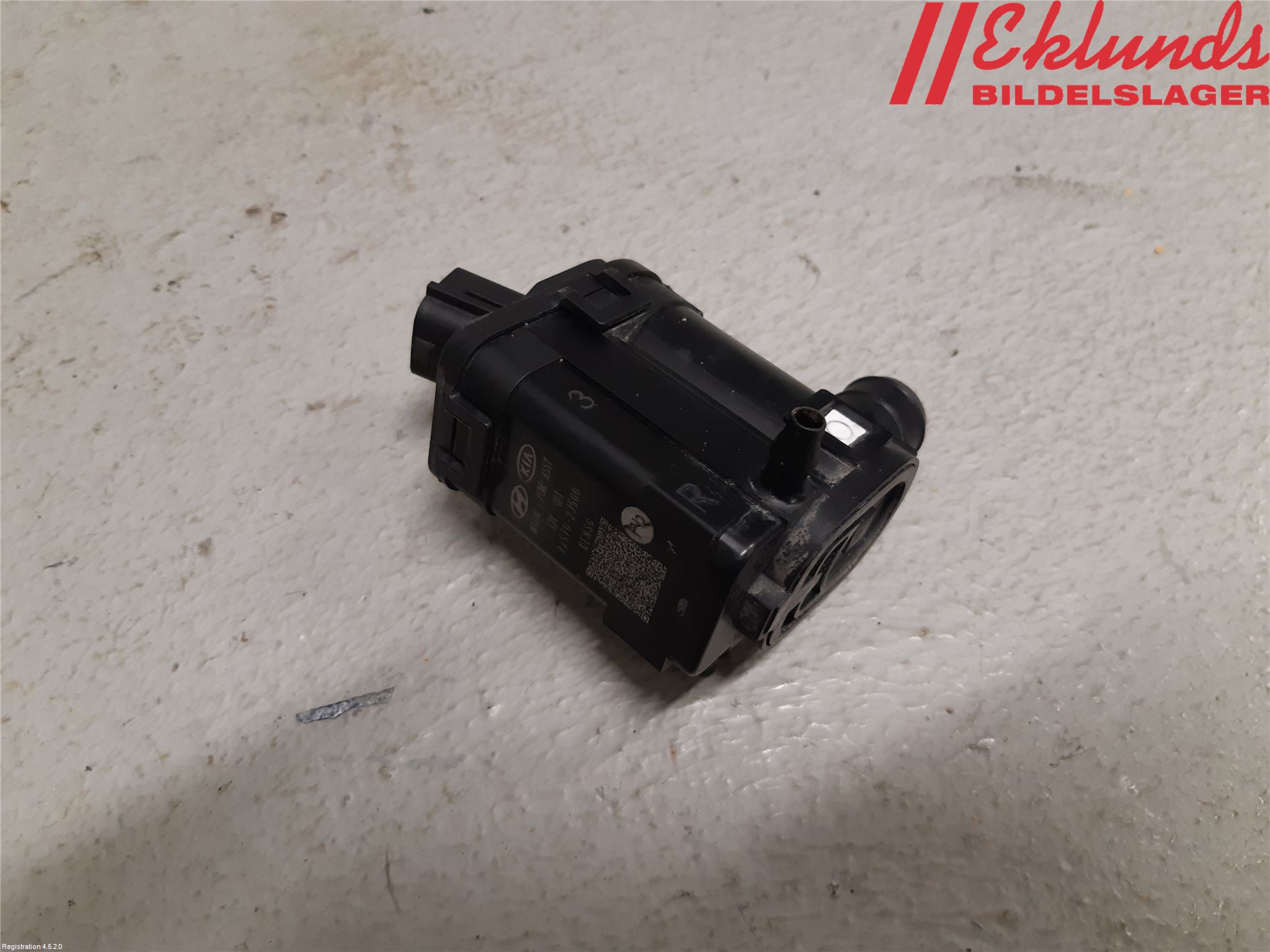 Hyundai TUCSON 05- Spolarpump Vindruta