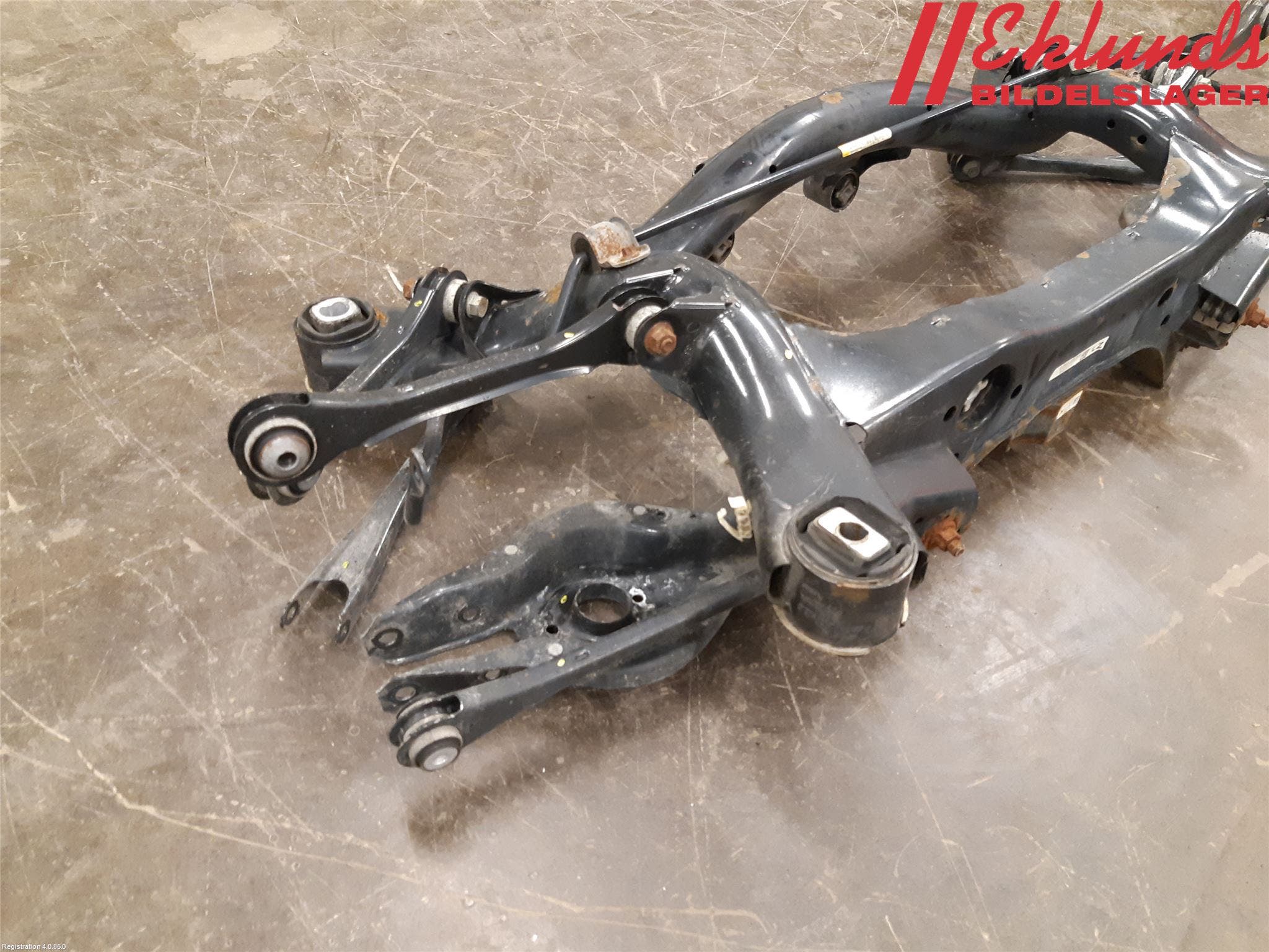 BMW 4 F32/F33/F82/F83 13-20 Bakvagn Övrigt