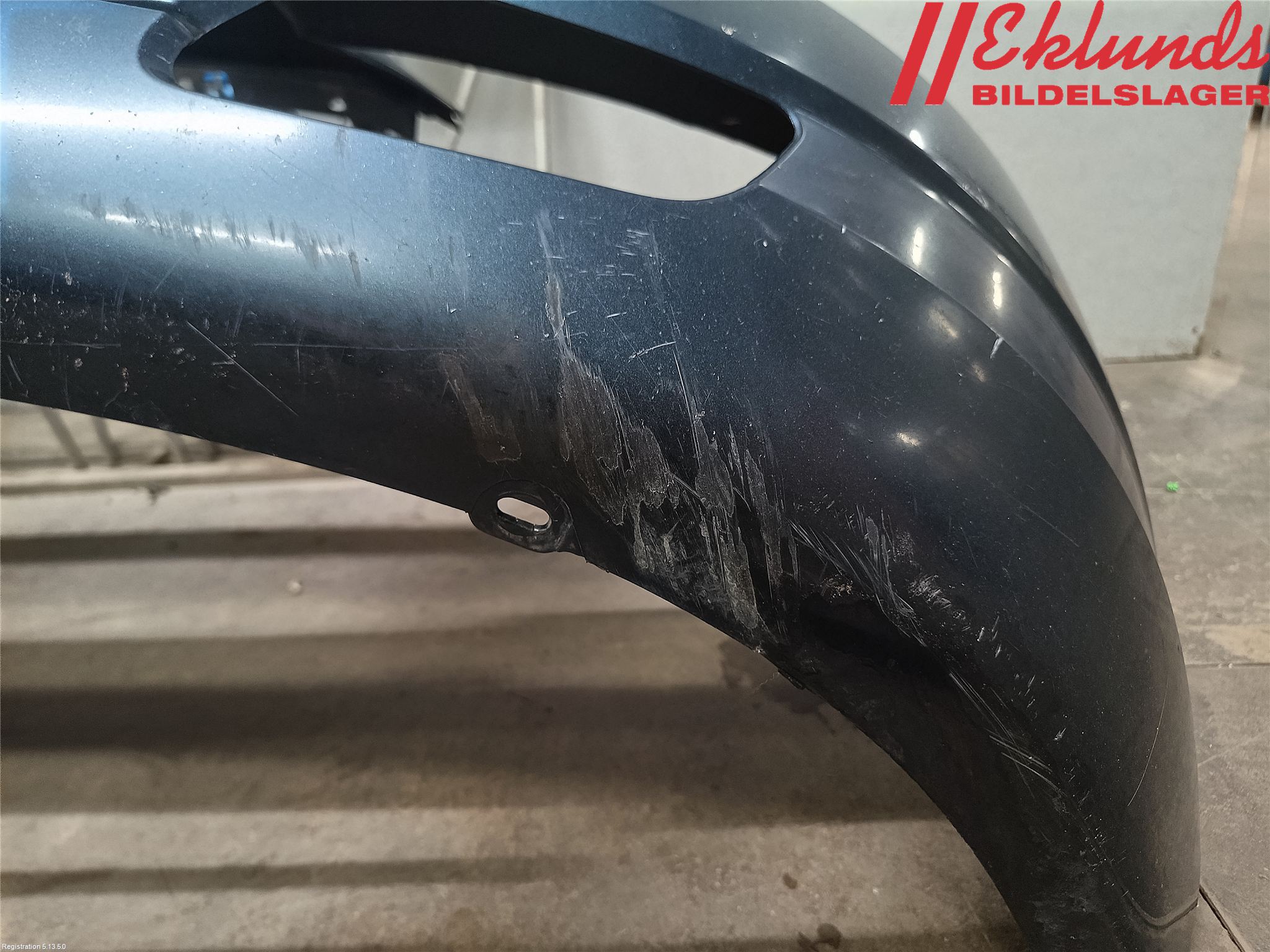 Volvo V70 05-08 Stötfångarbeklädnad Fram