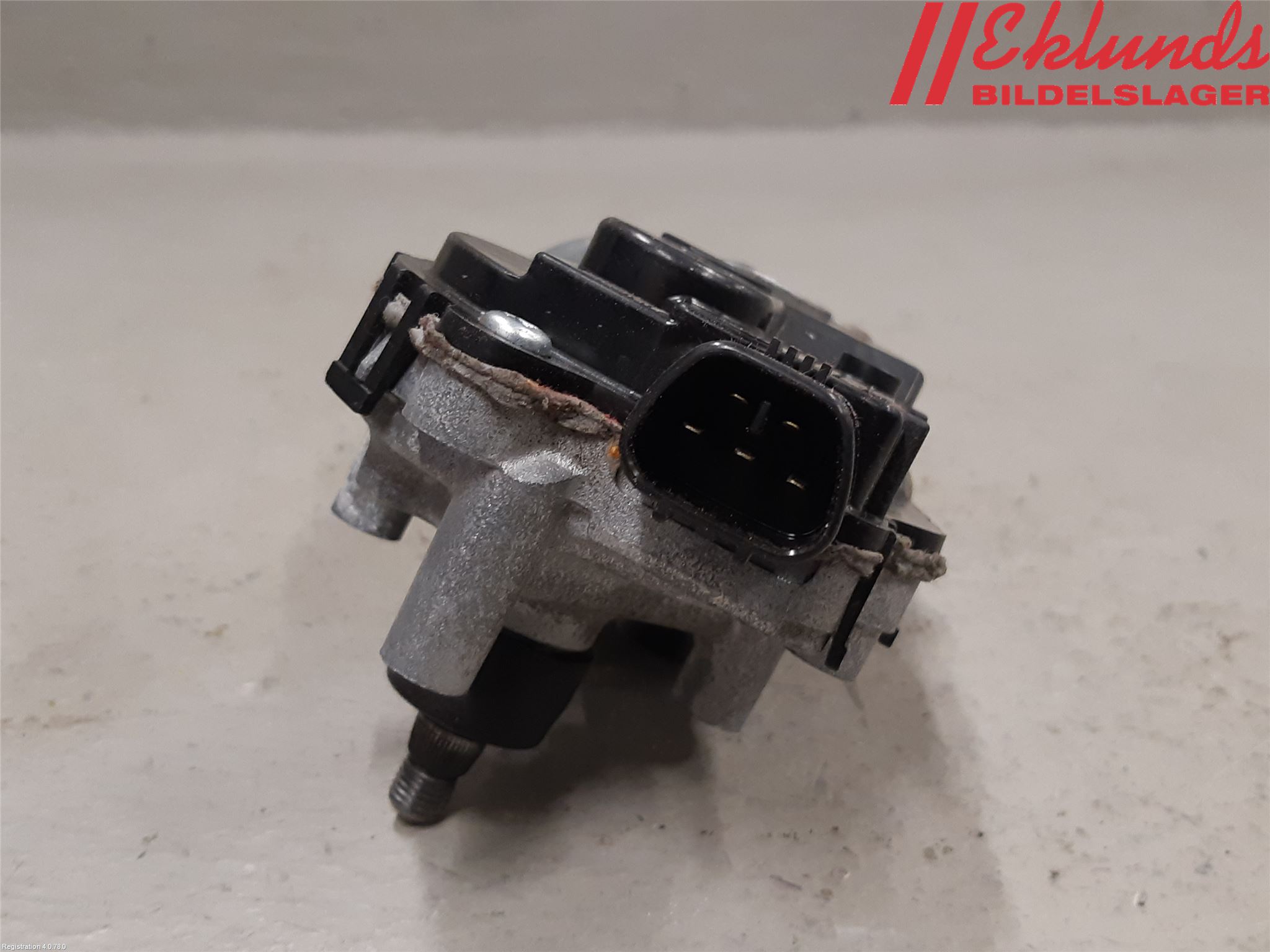 Toyota C-HR 16-23 Torkarmotor Vindruta
