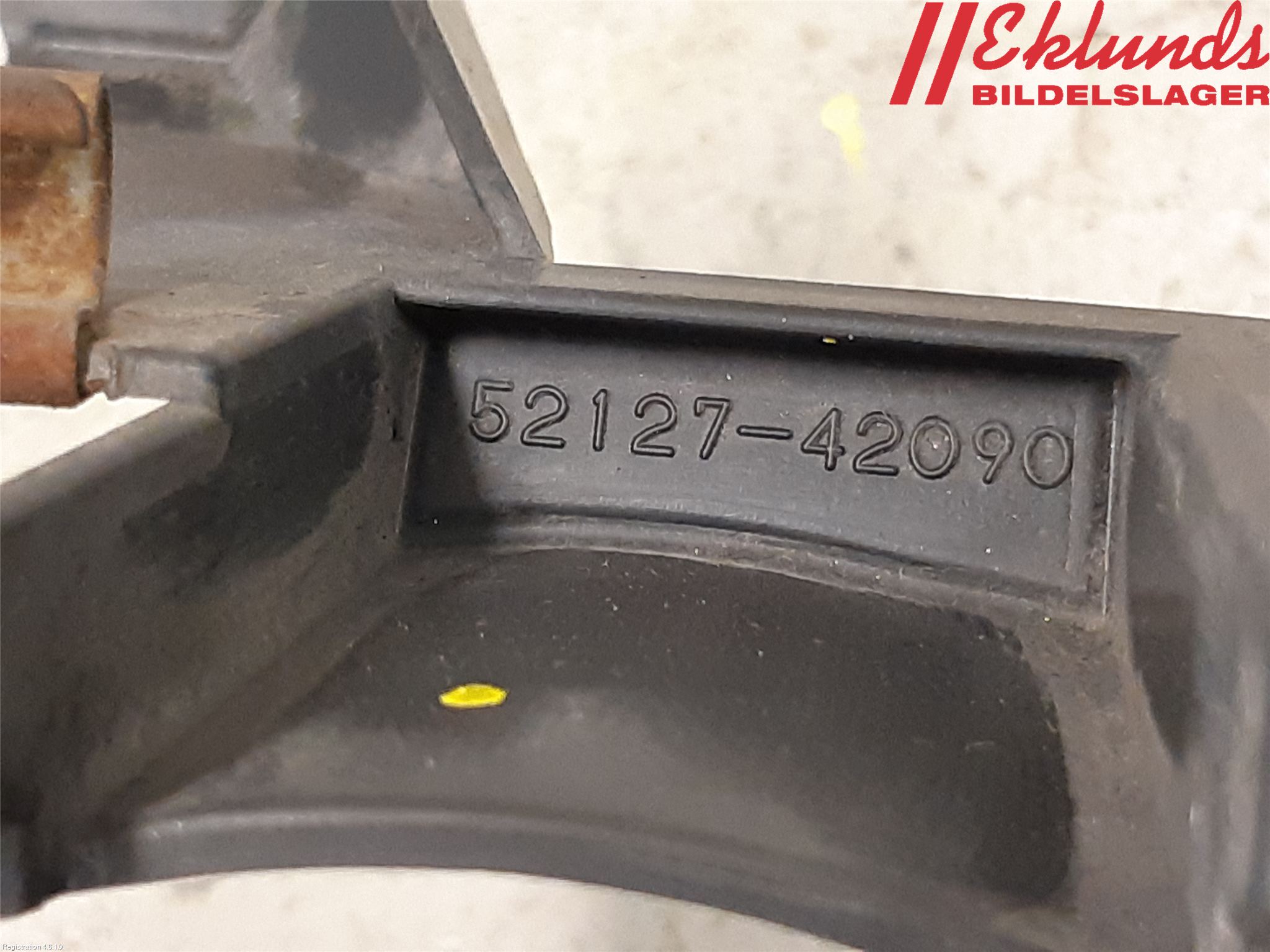 Toyota RAV4 13-18 Dimljussarg Fram
