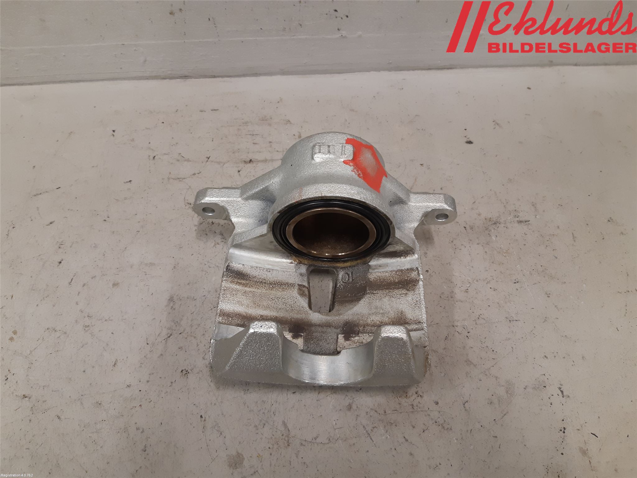 Lexus UX/300e 19- Bromsok Fram Vänster