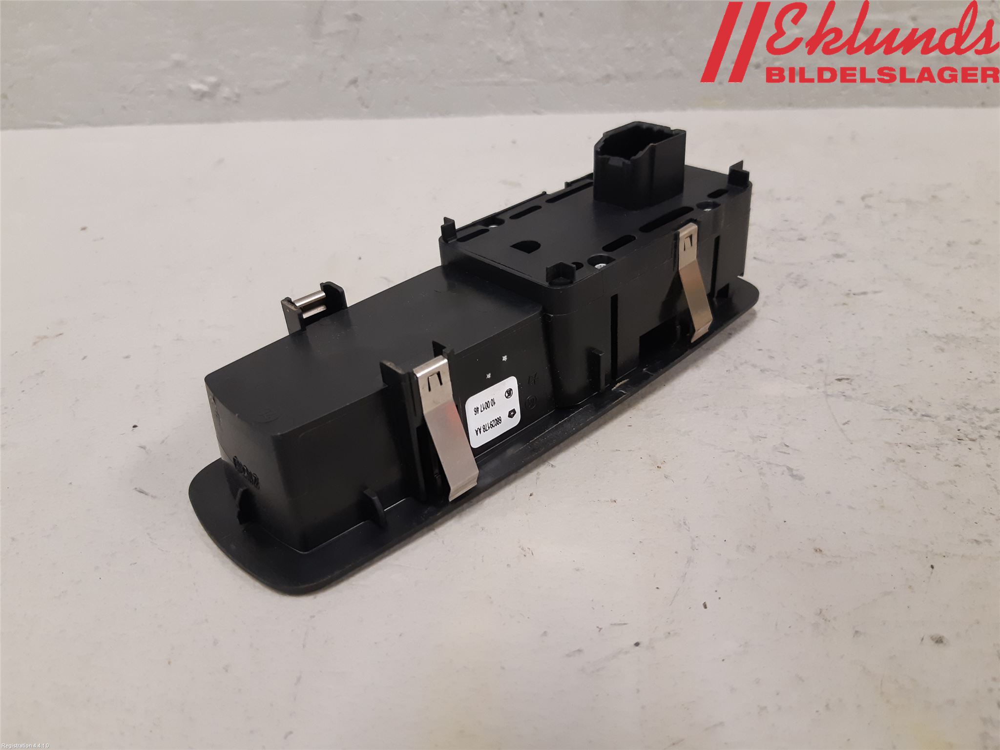 Dodge NITRO Strömställare Elhiss