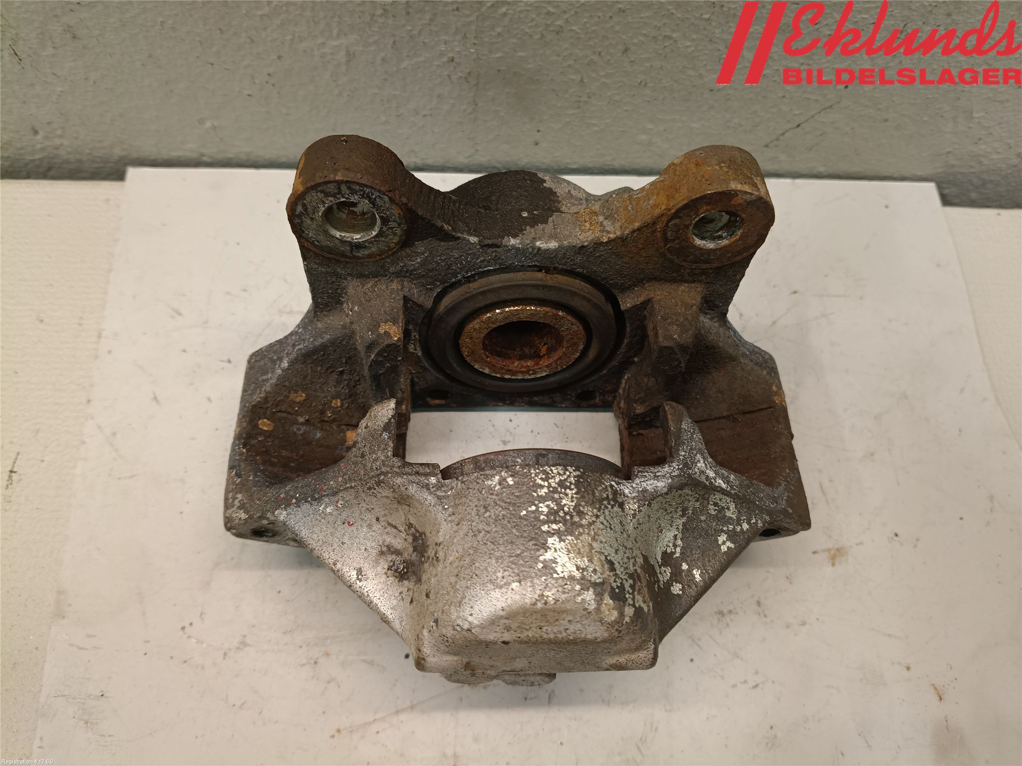 Volvo 940 91-98 Bromsok Bak Höger