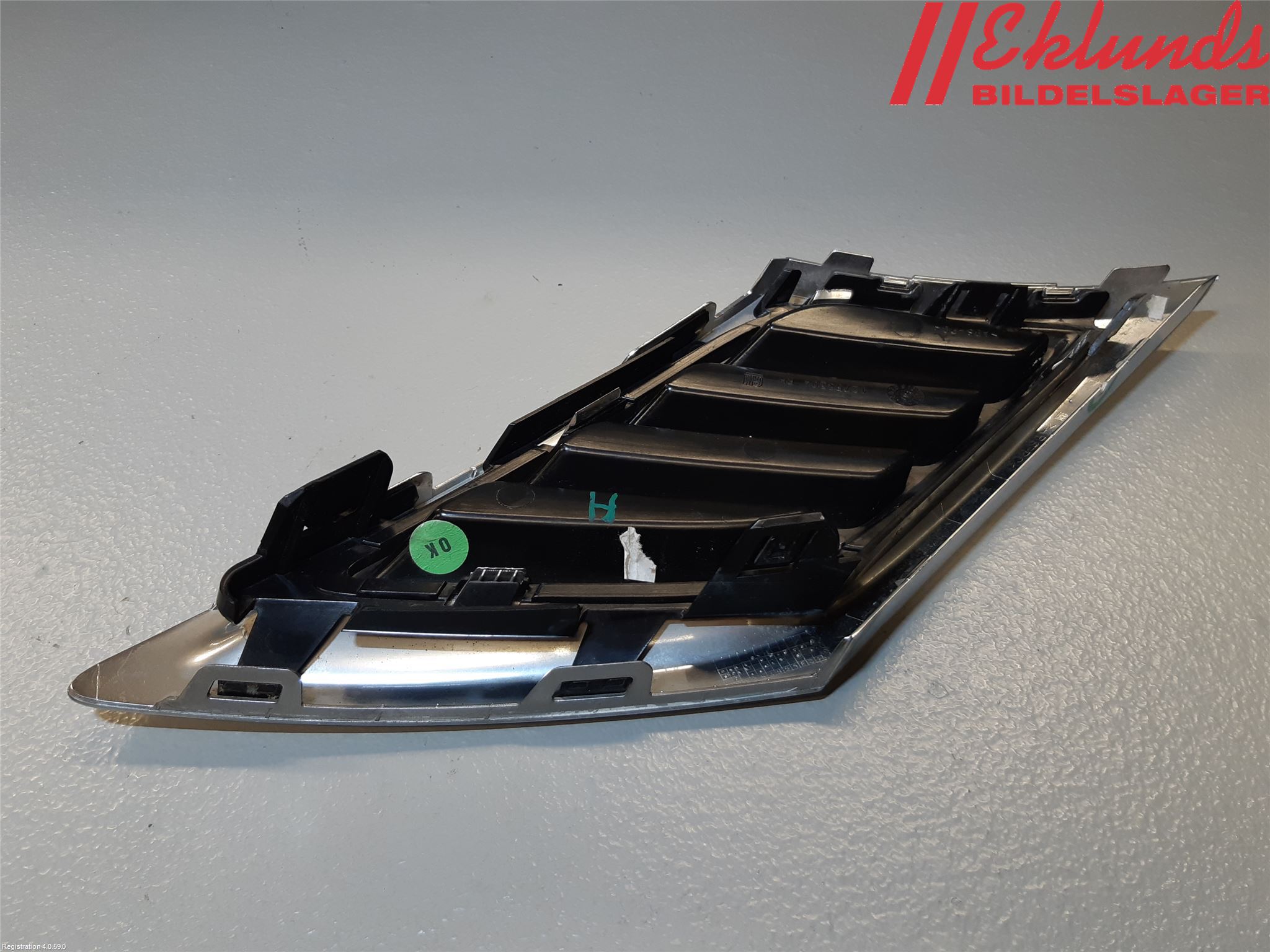 Saab 9-3 VER2/VER3 08-15 Grilldel Höger