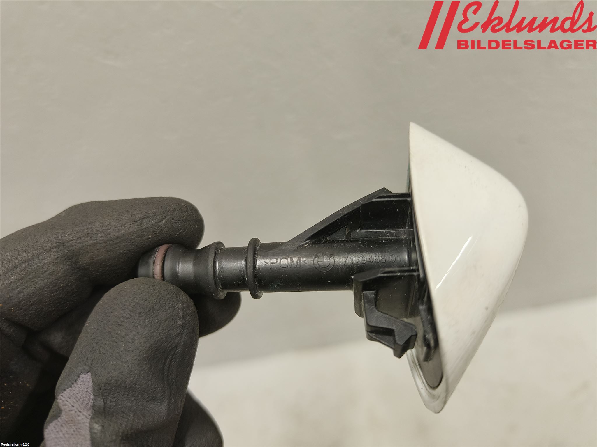 BMW 1 E87/81 5D/3D 03-11 Spolarmunstycke Strålkastare