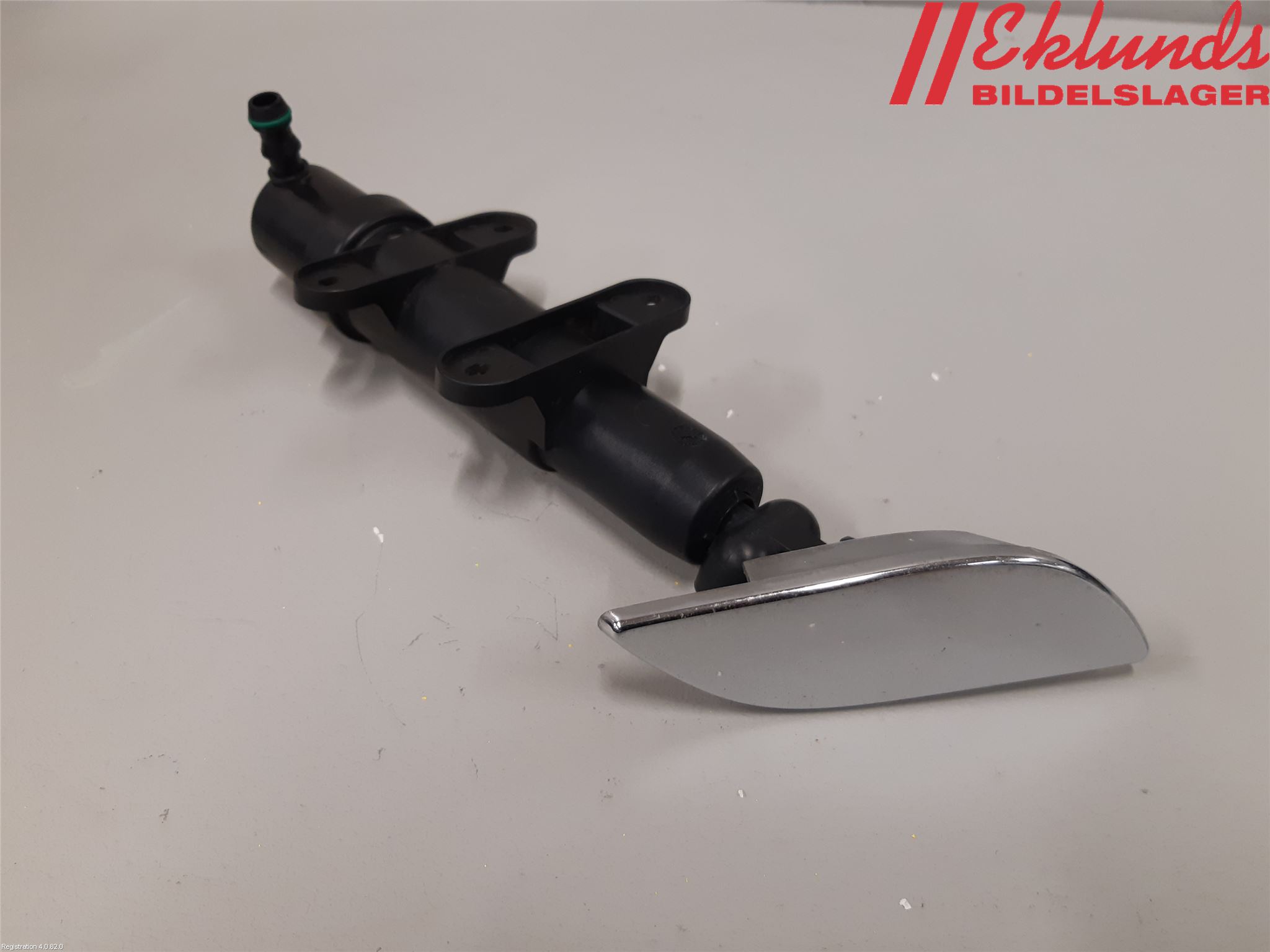 Skoda SUPERB 09-15 Spolarmunstycke Strålkastare