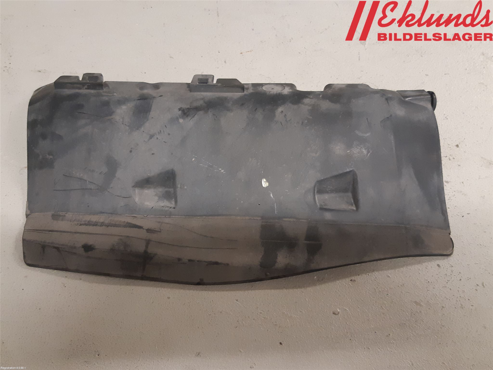 Opel INSIGNIA 09-16 Deflektor Plåt-Plast Kylning