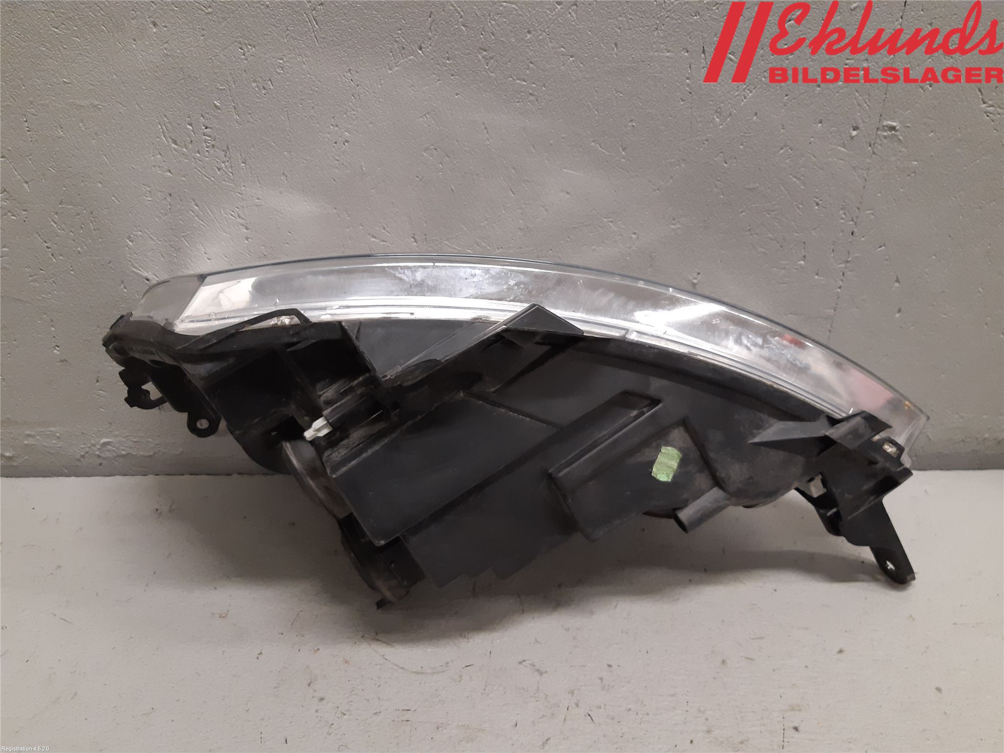 Peugeot EXPERT 07-14 Strålkastare Höger