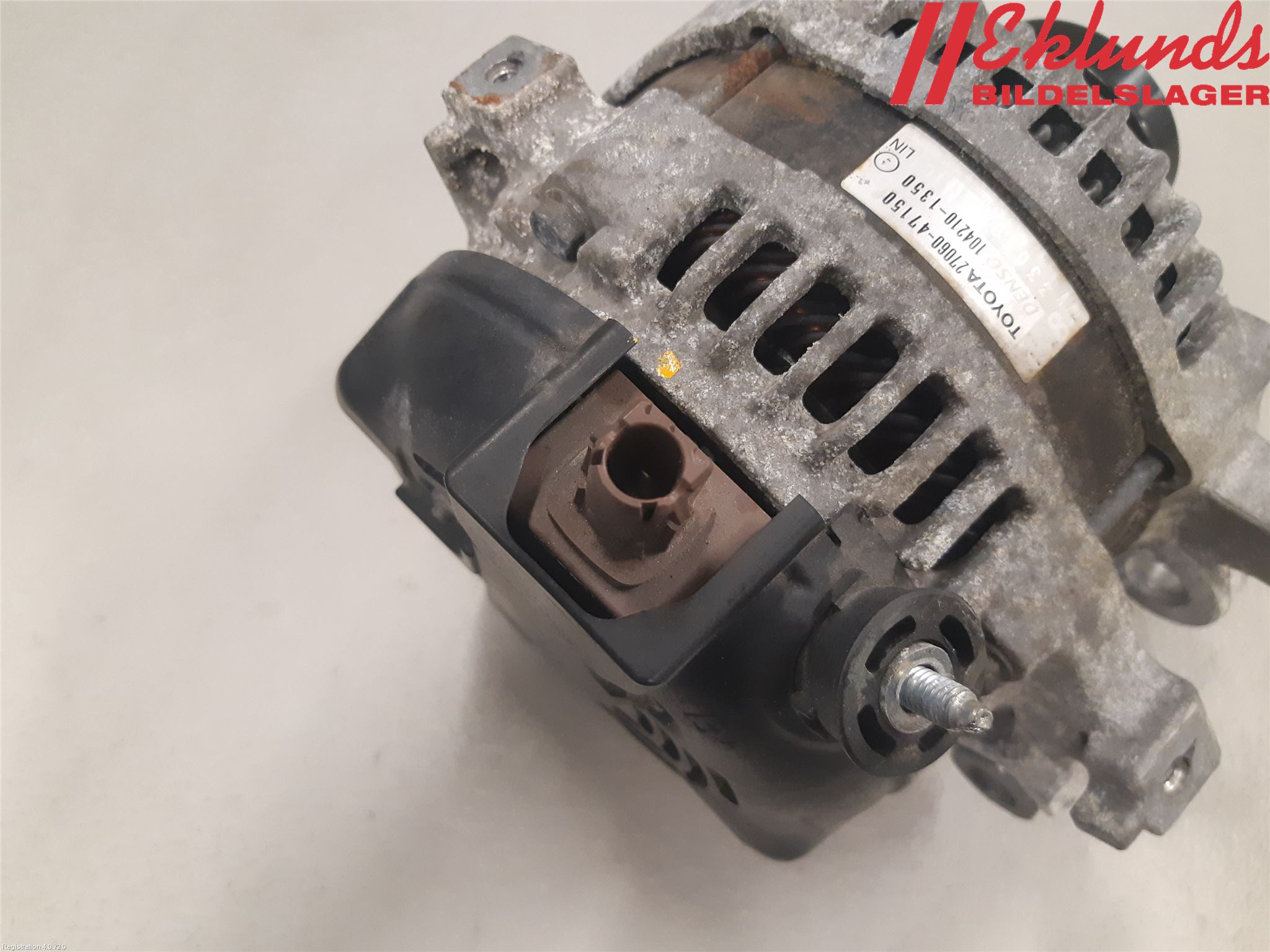 Toyota VERSO-S 11-16 Generator