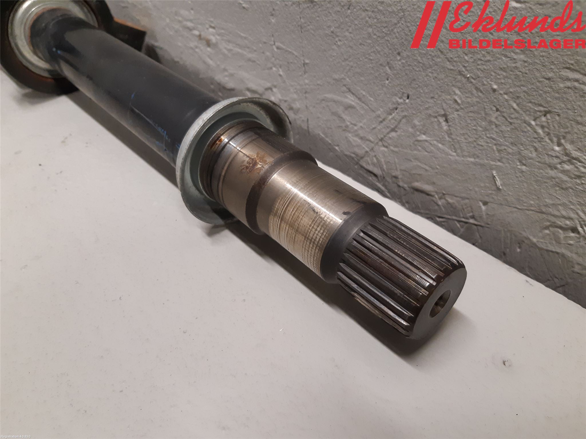 Toyota AVENSIS 16-18 Drivaxel Fram Höger