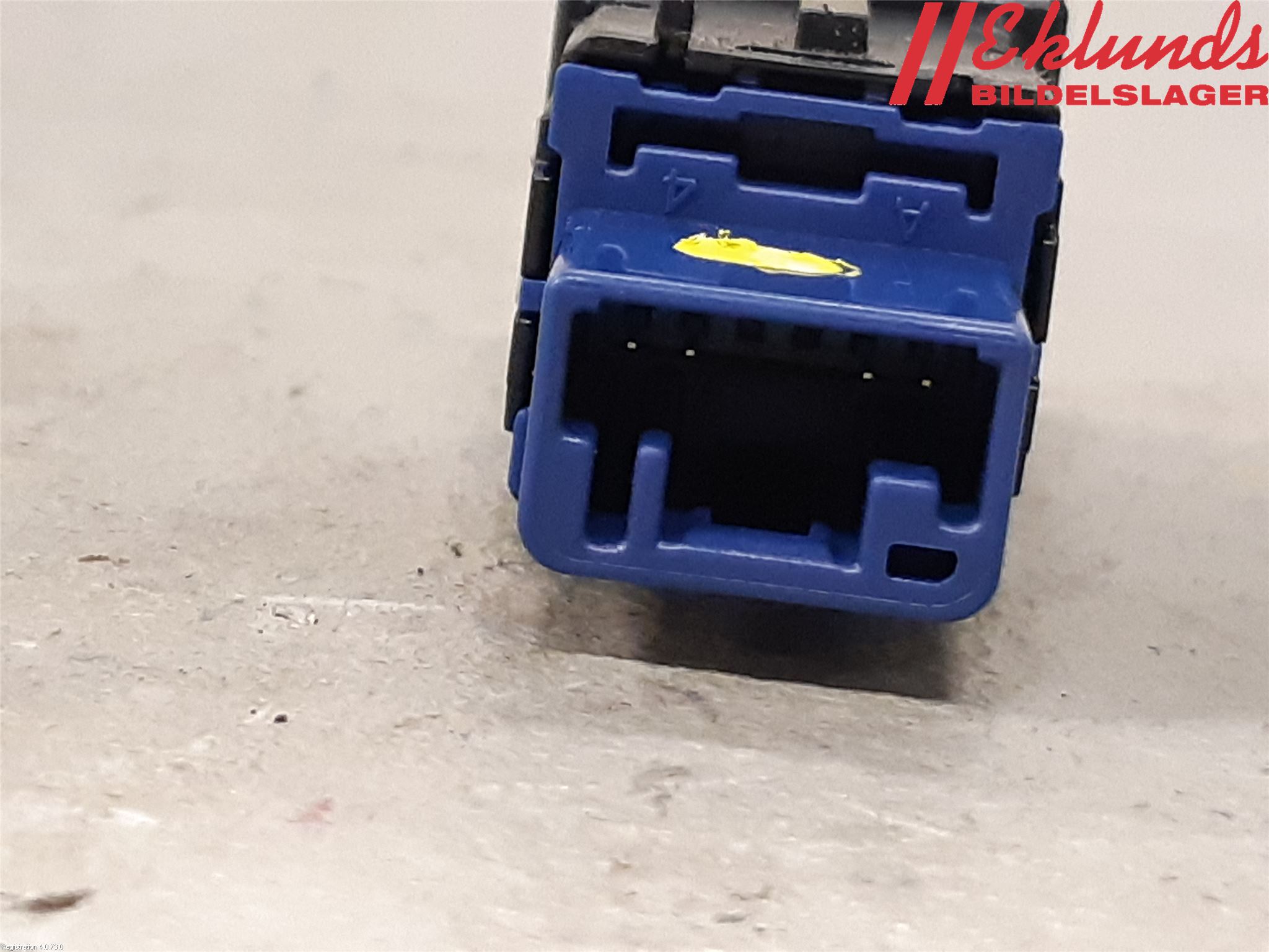 Toyota COROLLA 19- Strömställare Övrigt