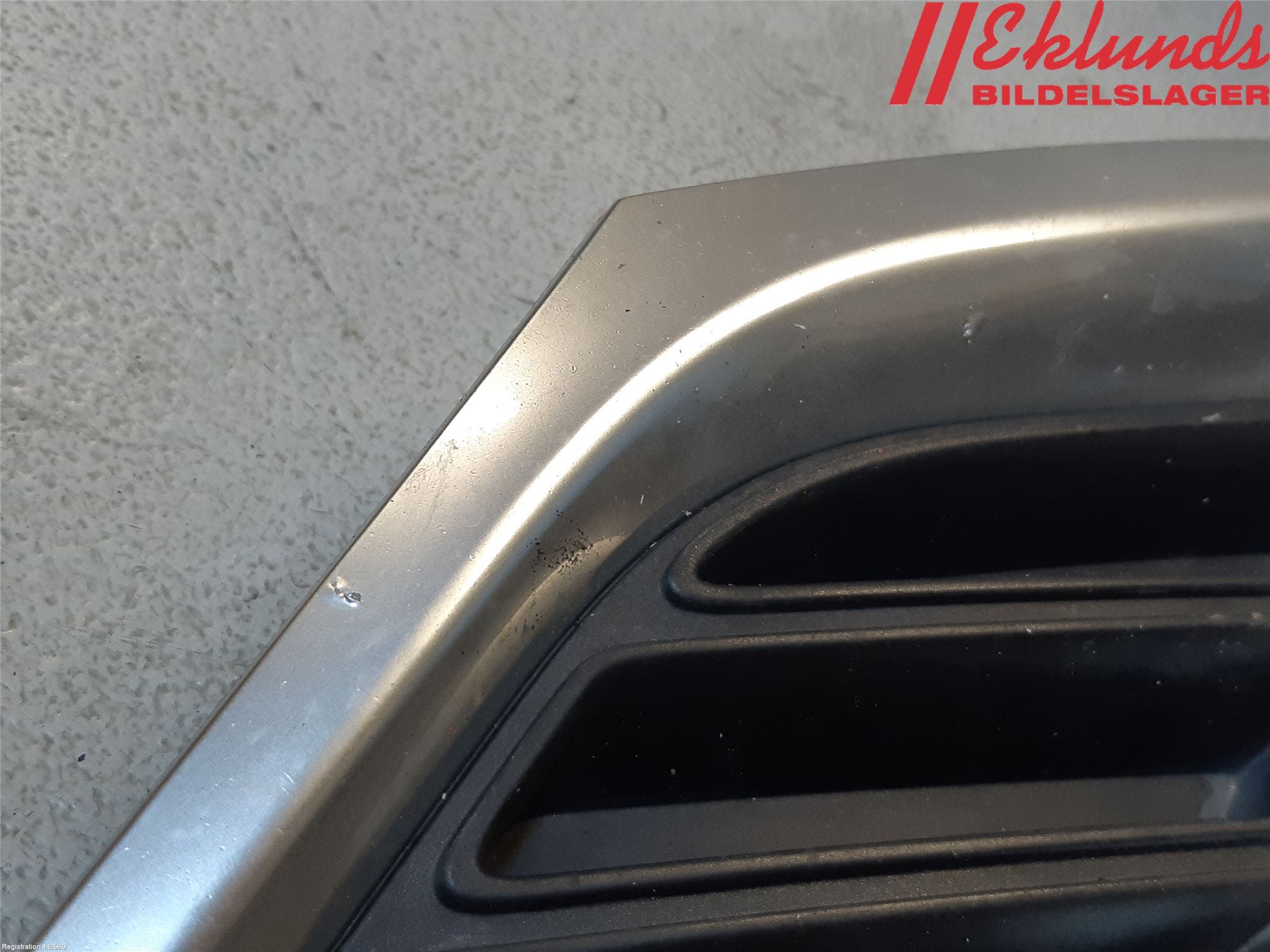 Saab 9-3 VER 2 Grilldel Vänster