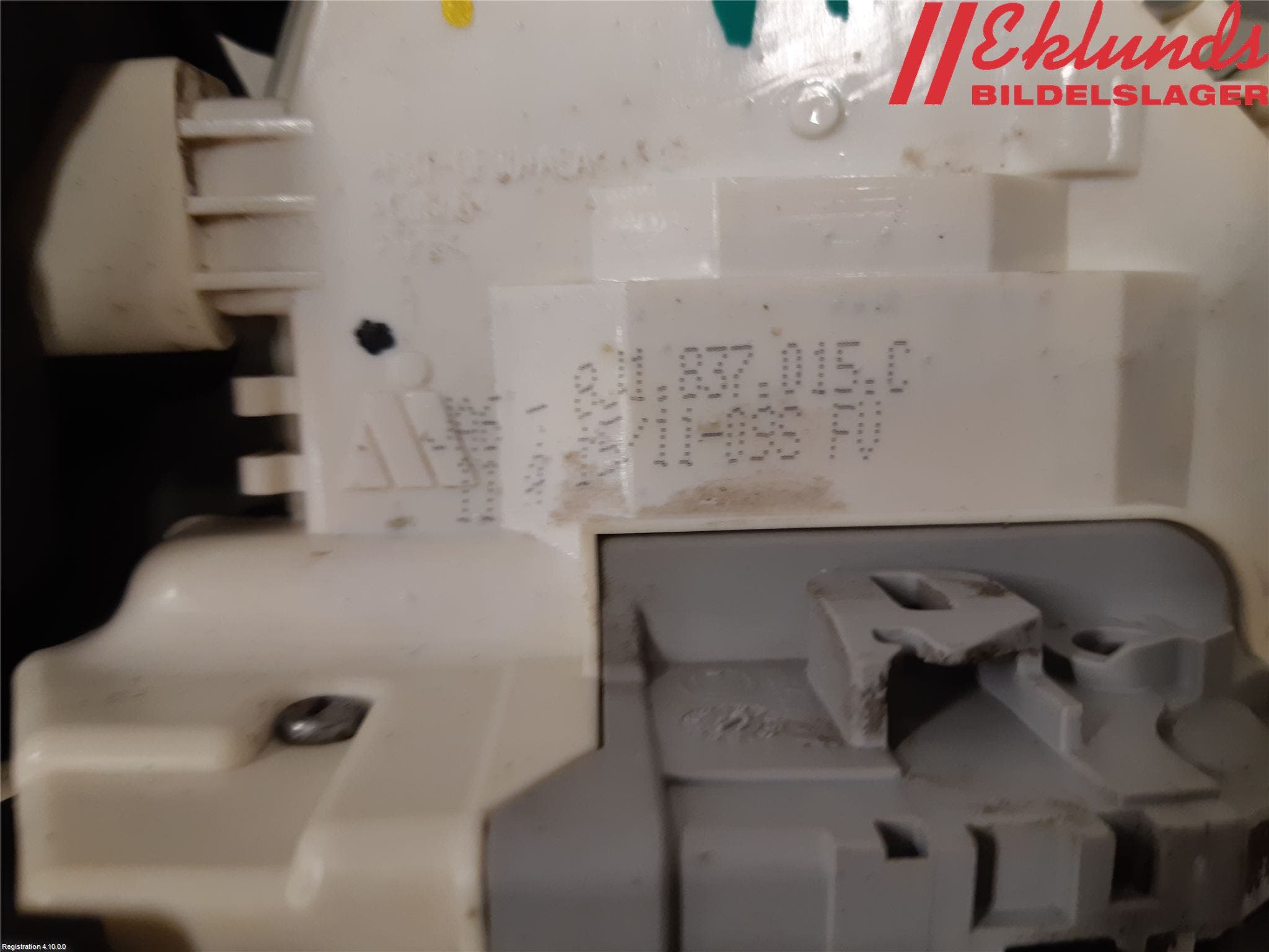 Audi A4/S4 08-11 Låskista-Dörrlås