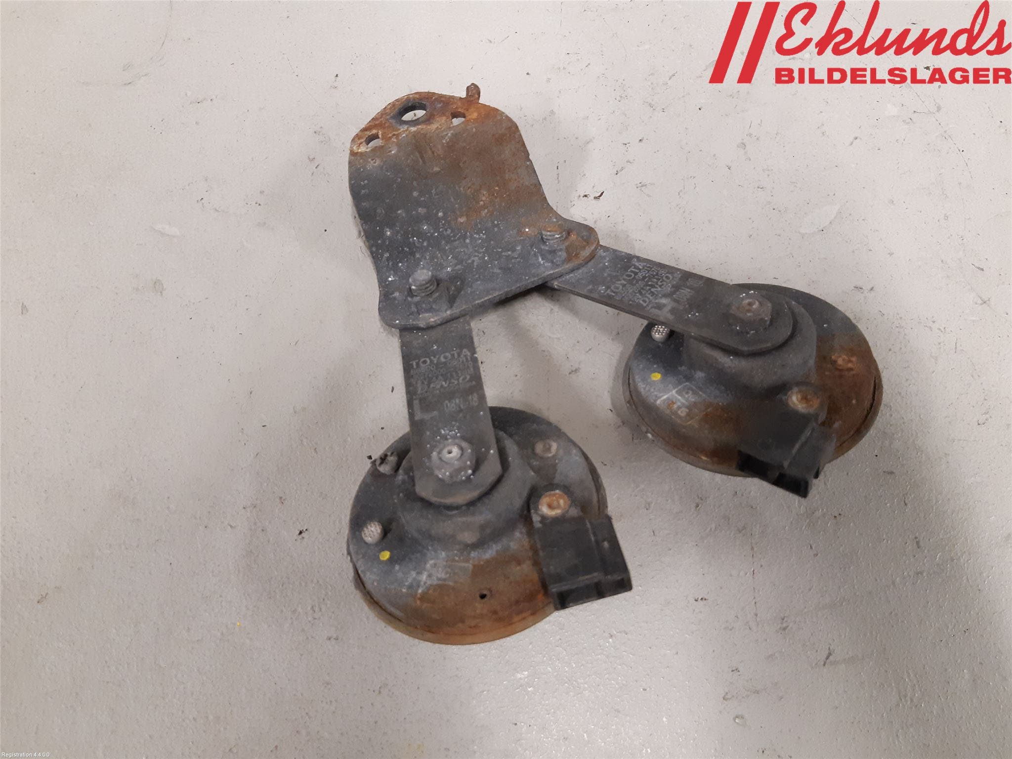 Toyota AVENSIS 09-15 Signalhorn