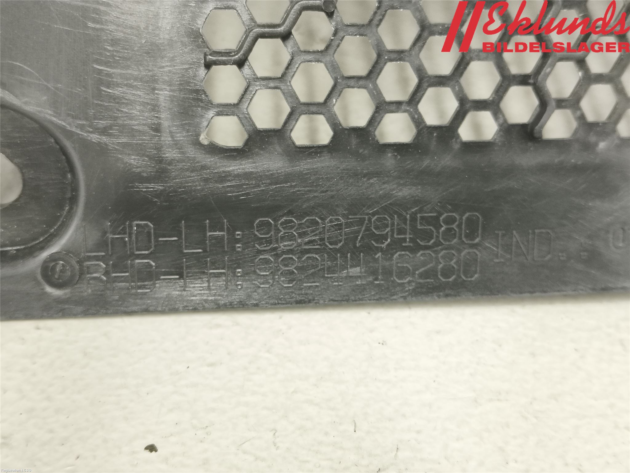 Peugeot 2008/E-2008 20- Torpedplåt-Torpedplast