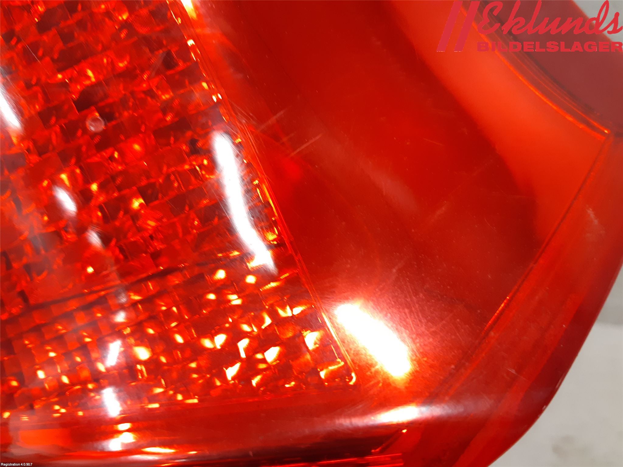 Volvo V70 08-13 Bakljus Lucka Hö