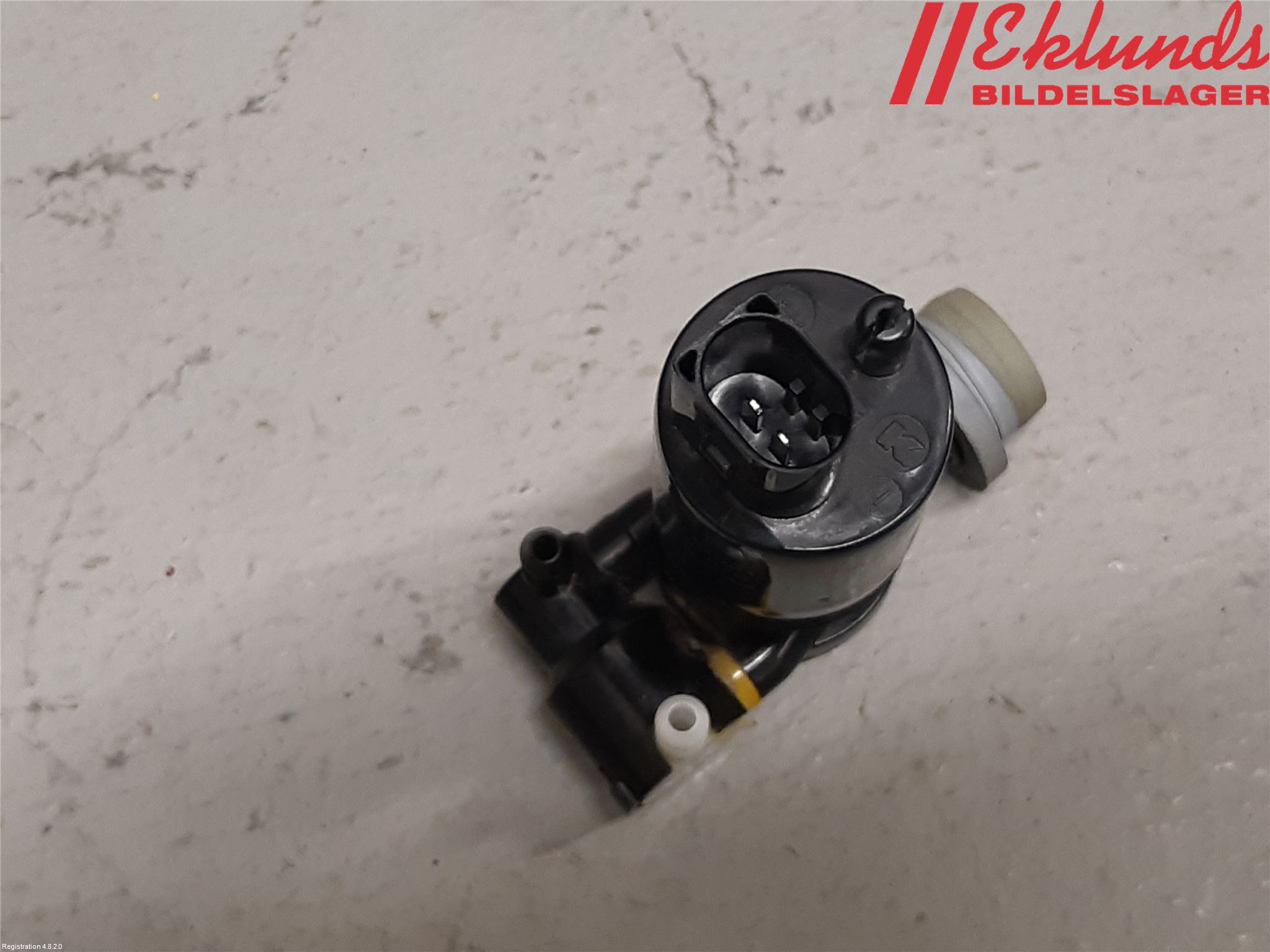 Volvo XC90/RECHARGE 16- Spolarpump Vindruta