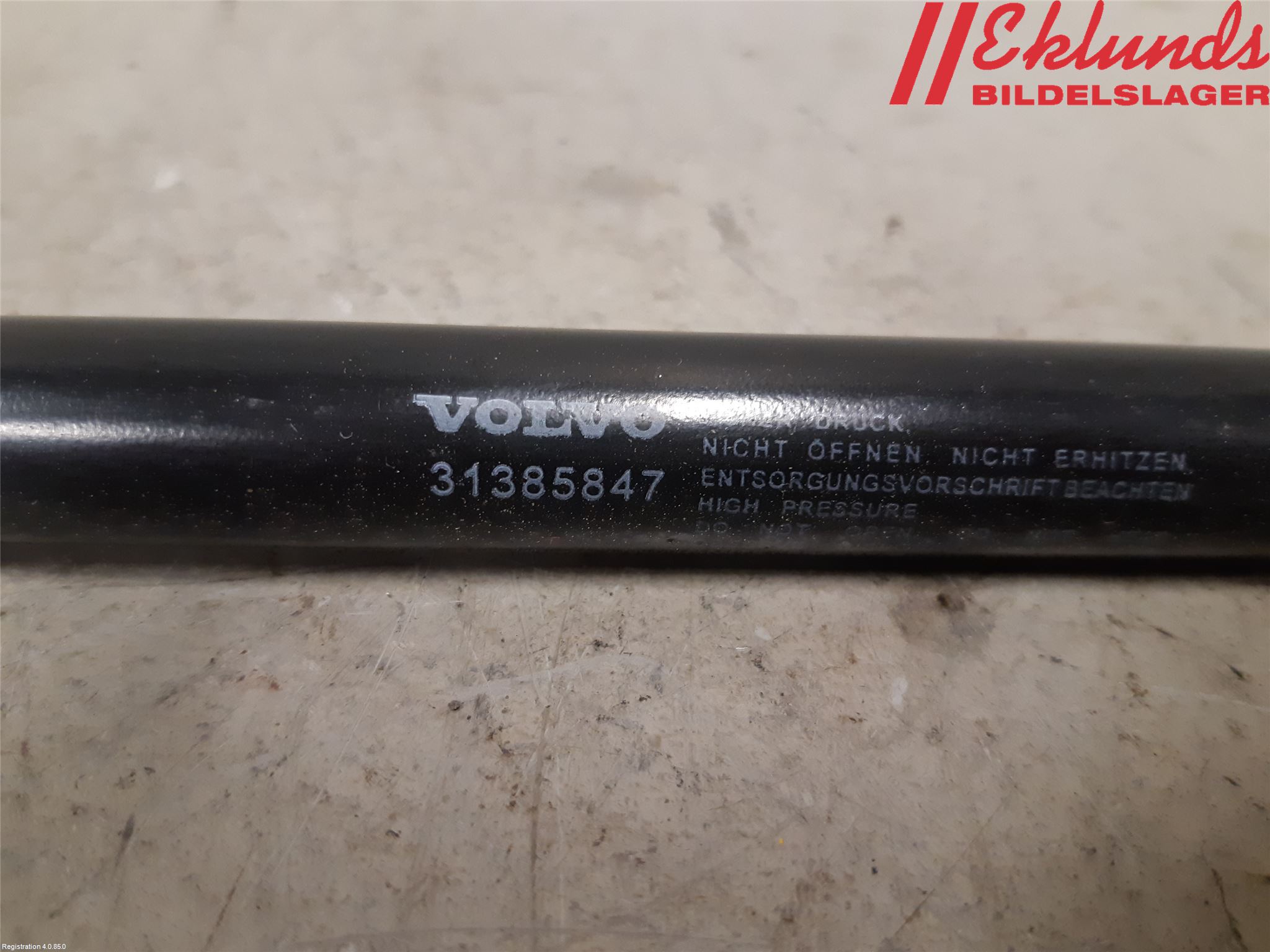 Volvo V90 17->> Gasfjäder Baklucka