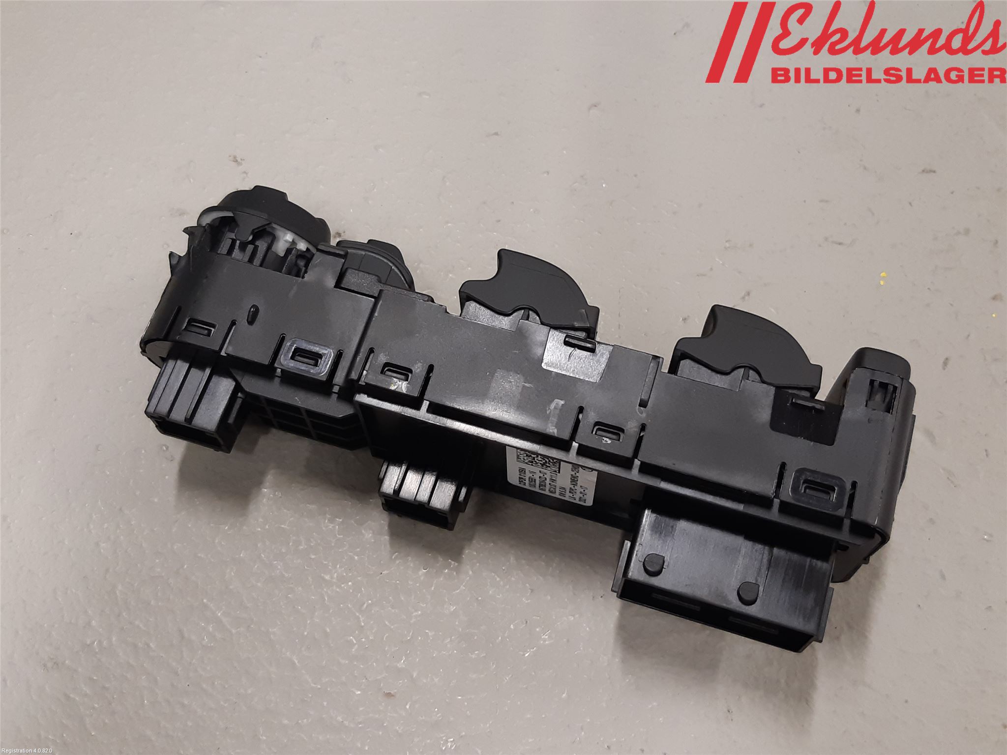 Peugeot 208/E-208 20- Strömställare Elhiss