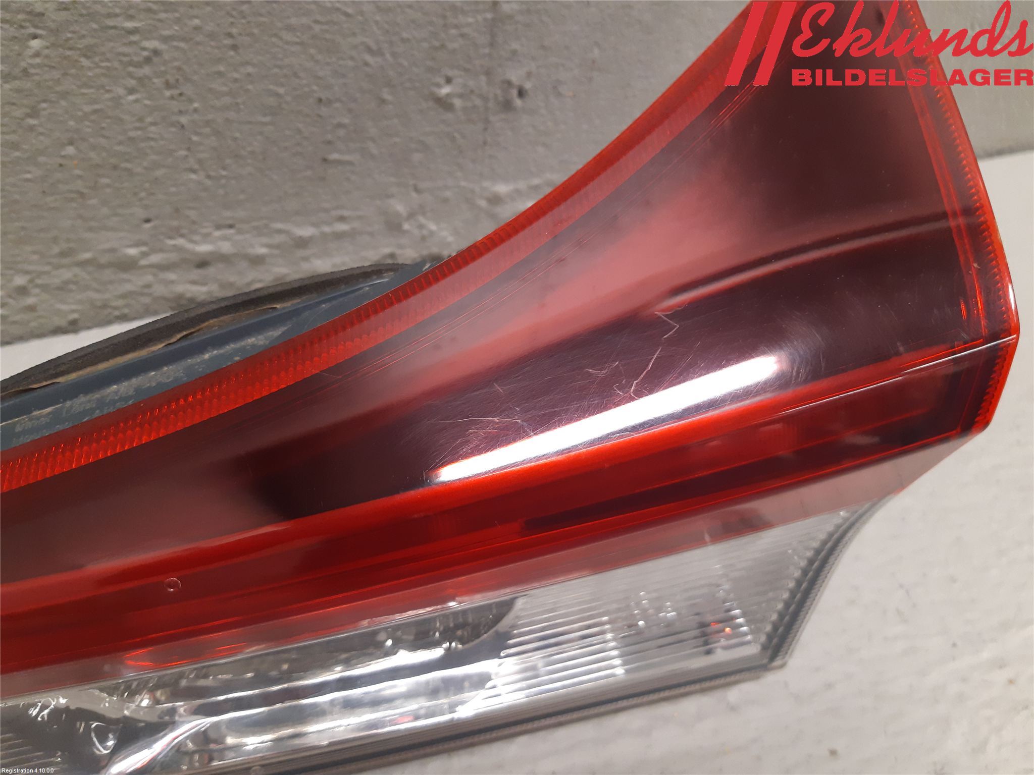 Toyota AURIS 13-19 Bakljus Lucka Hö