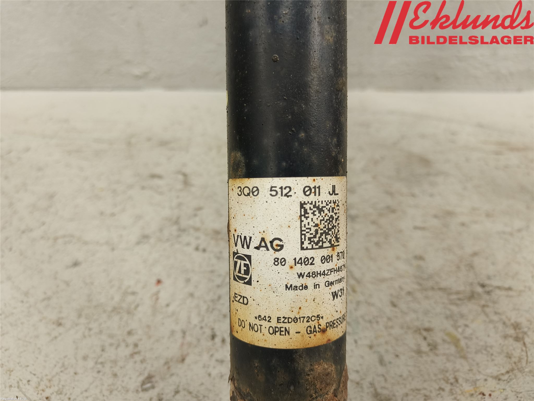 Volkswagen VW PASSAT 15-19 Stötdämpare Bak