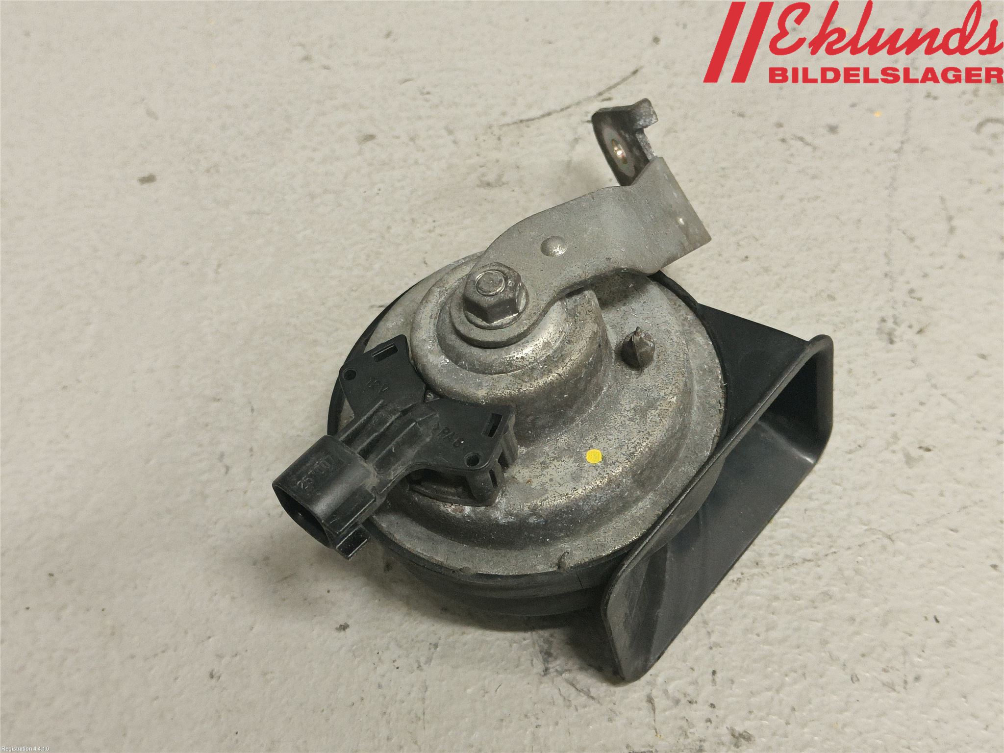 Volvo V40 12-19 Signalhorn