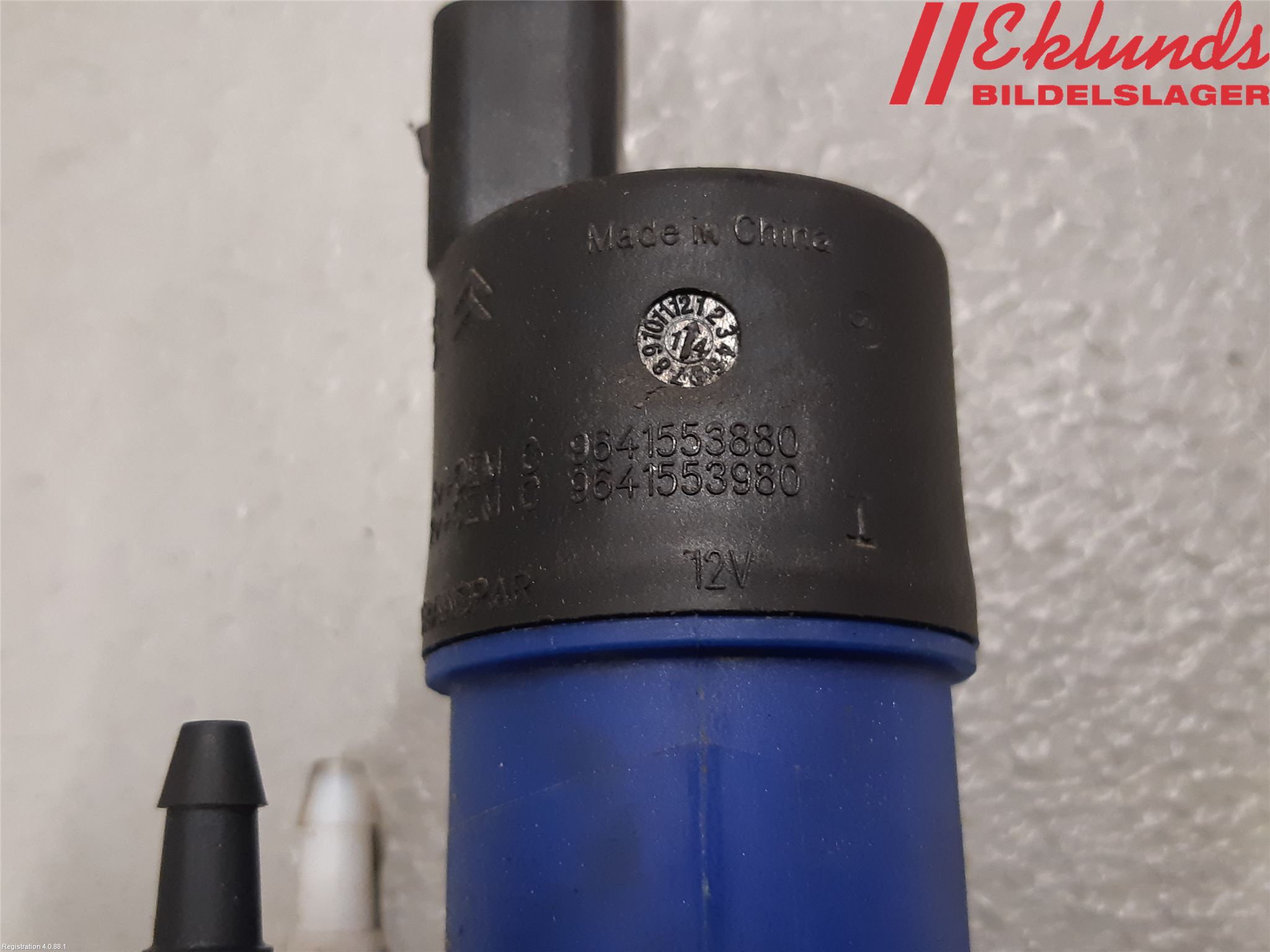 Renault CLIO IV 12-16 Spolarpump Vindruta