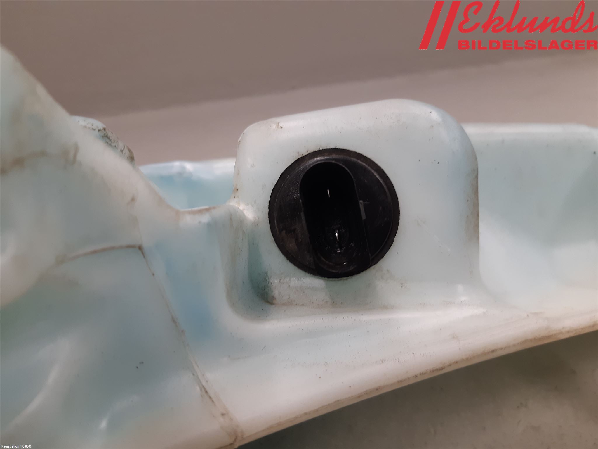 Audi A4 12-15 Spolartank Vindruta-Strål