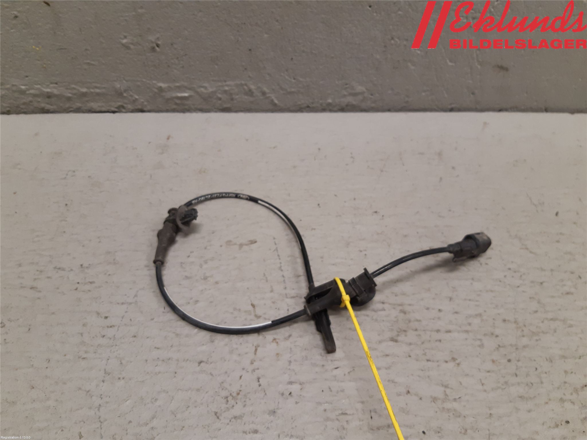 Volkswagen VW TRANSP/CARAVELLE/CALIFORNIA T8 25- Abs Sensor