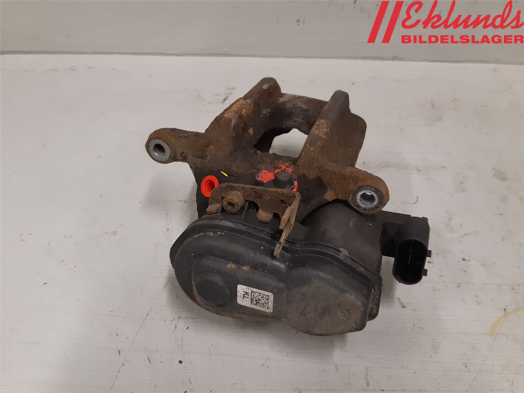 BMW 5 F10/F11/F18 09-17 Bromsok Bak Vänster