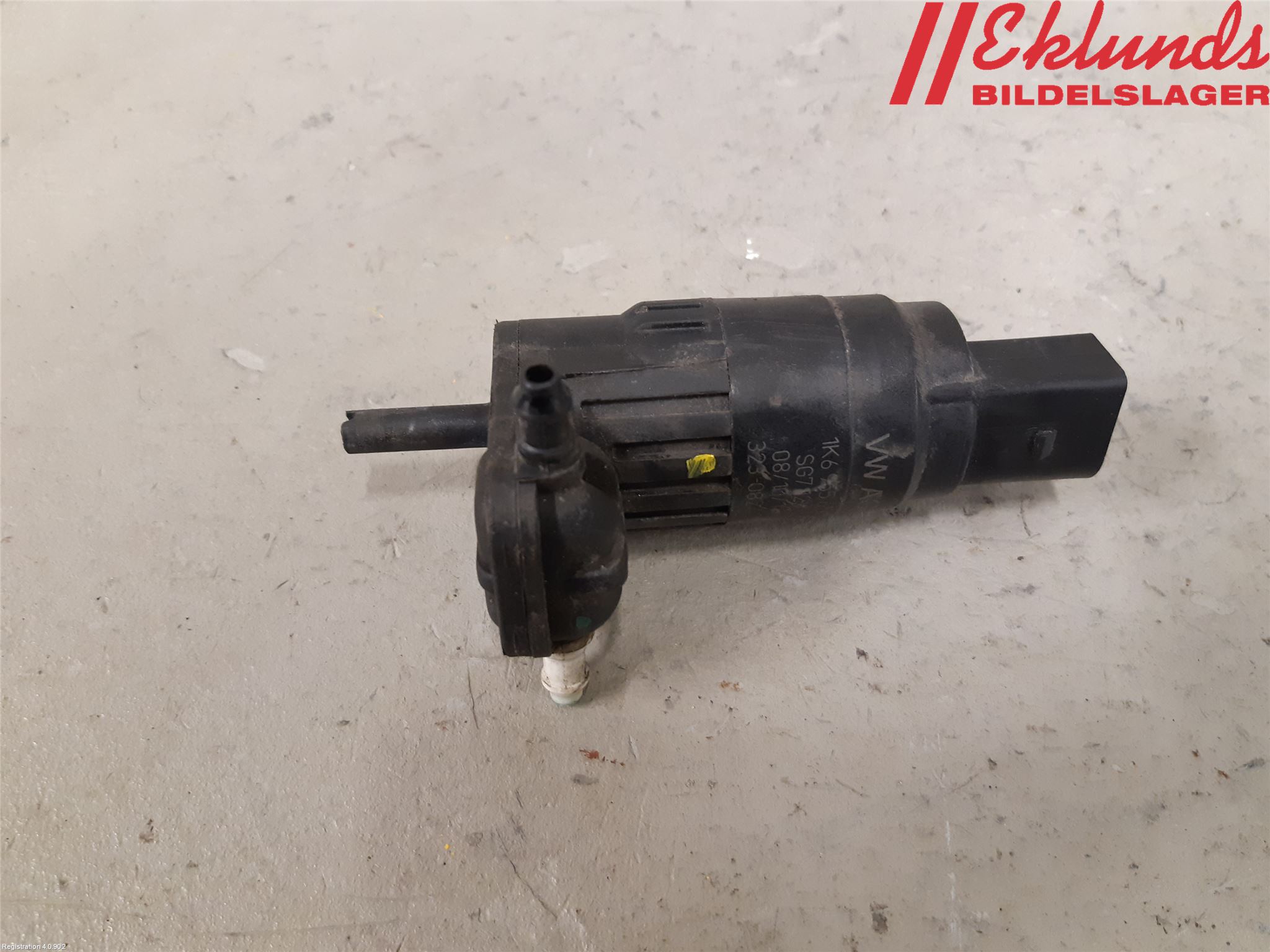 Volkswagen VW UP! / E-UP! Spolarpump Vindruta