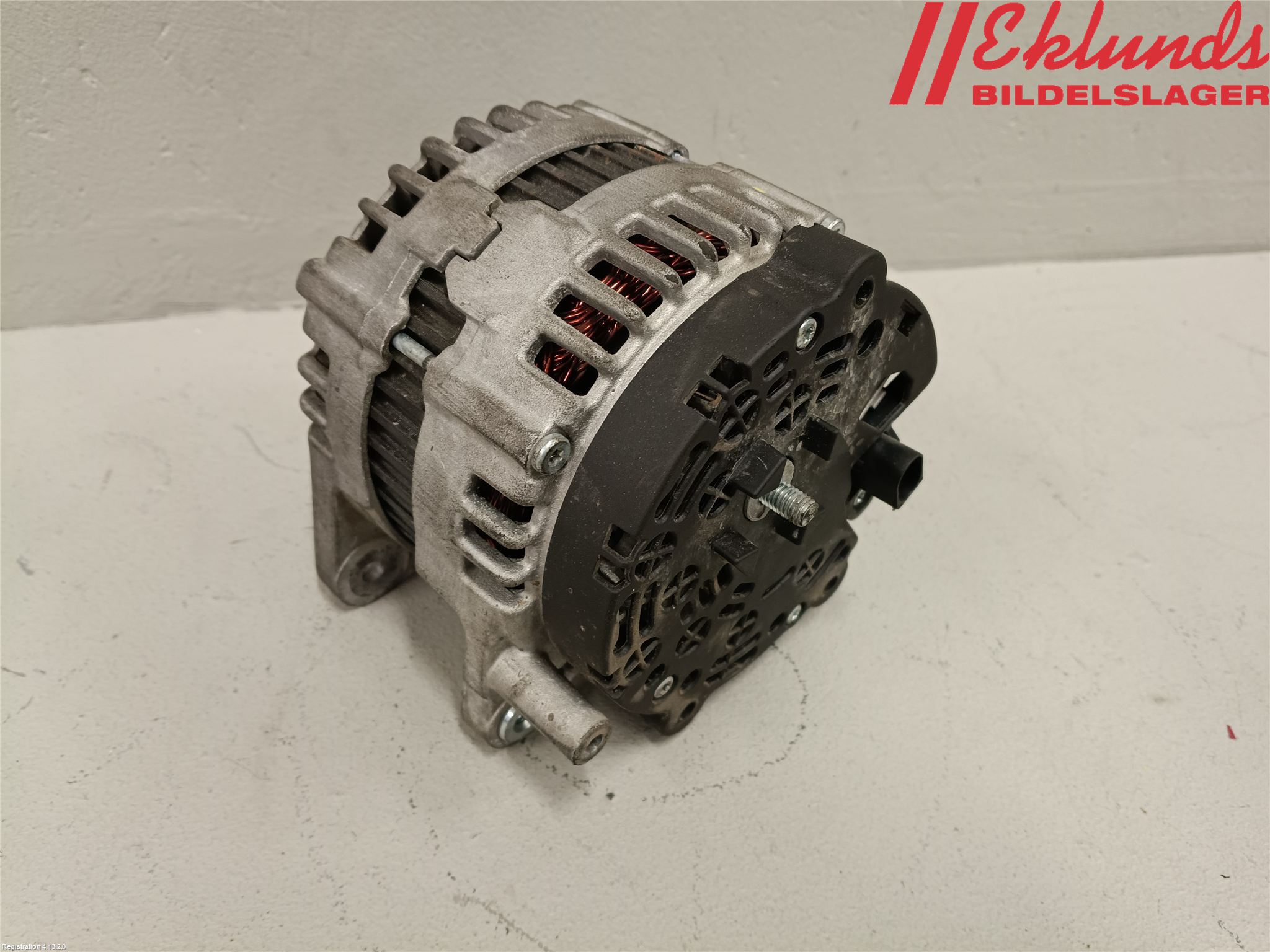 Volkswagen VW TRANSP/CARAVELLE (T5) 04-15 Generator