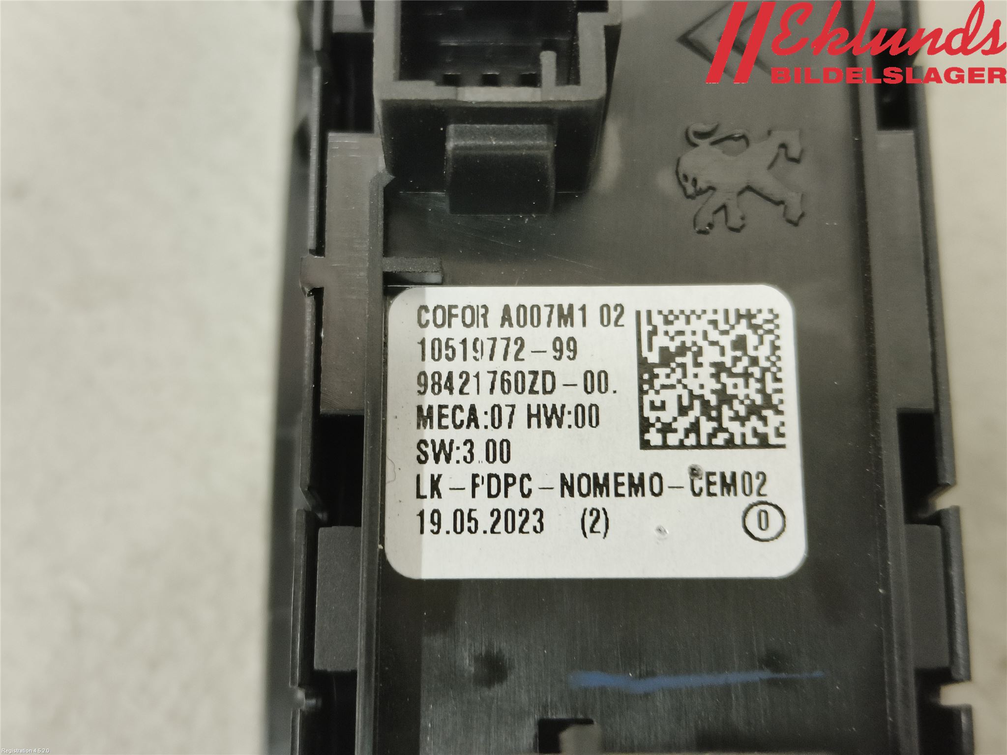 Peugeot 2008/E-2008 20- Strömställare Elhiss