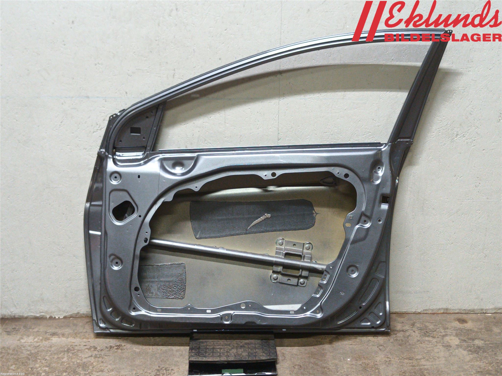 Hyundai i40 08-15 Dörr Fram Höger