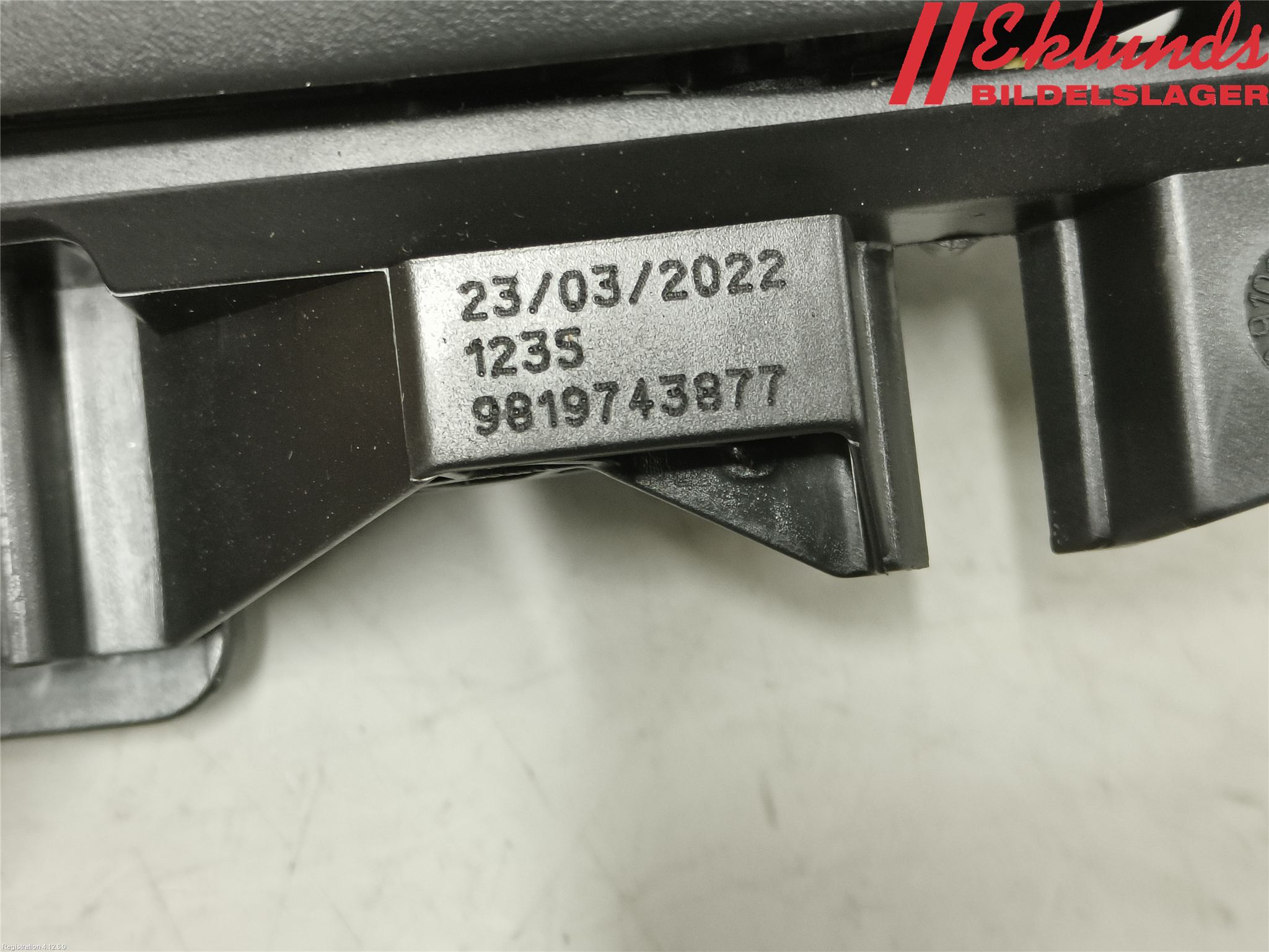 Peugeot PARTNER/E-PARTNER 19- Dörrhandtag Inre Hö