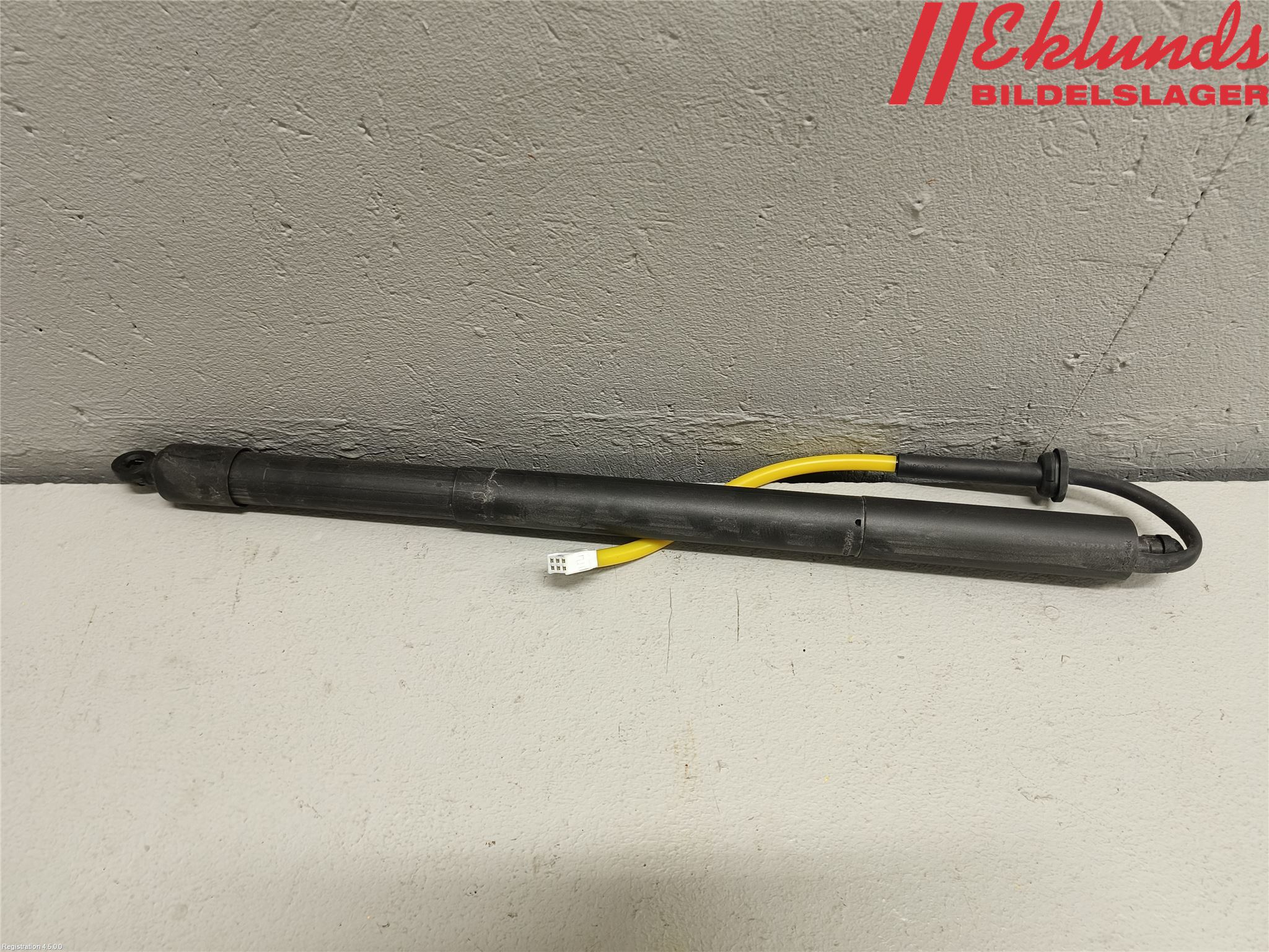 Toyota COROLLA 19- Bakluckeöppnare Automatisk