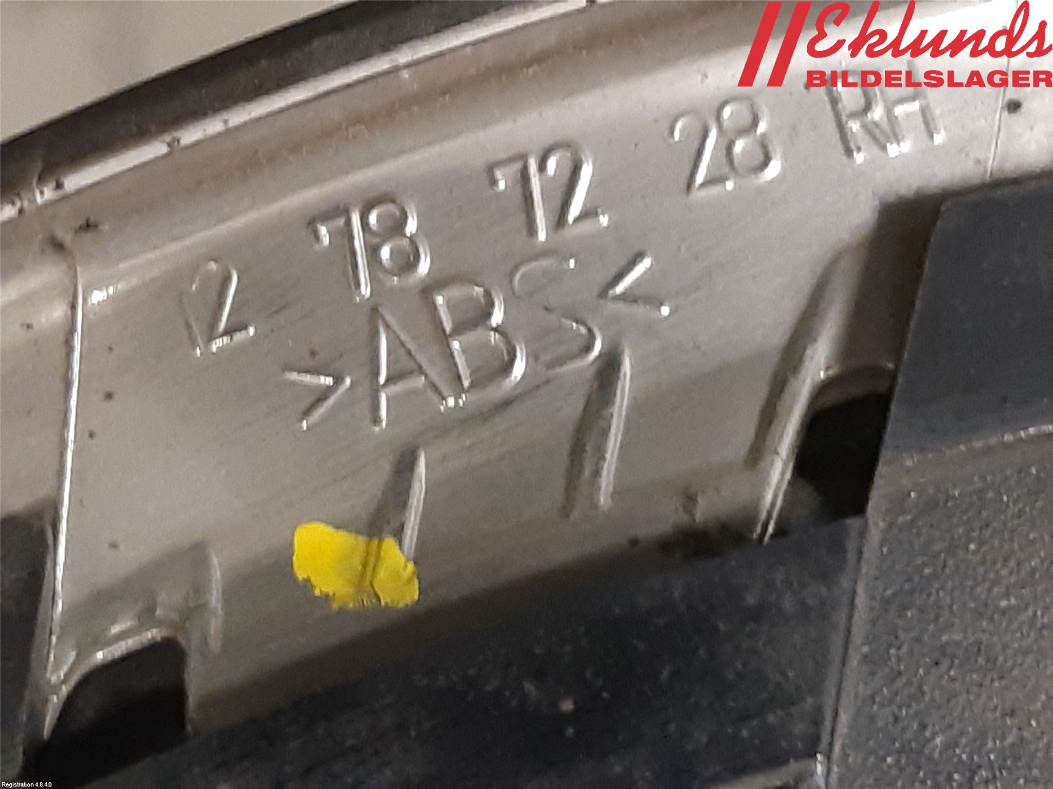 Saab 9-3 VER 2 Grilldel Höger