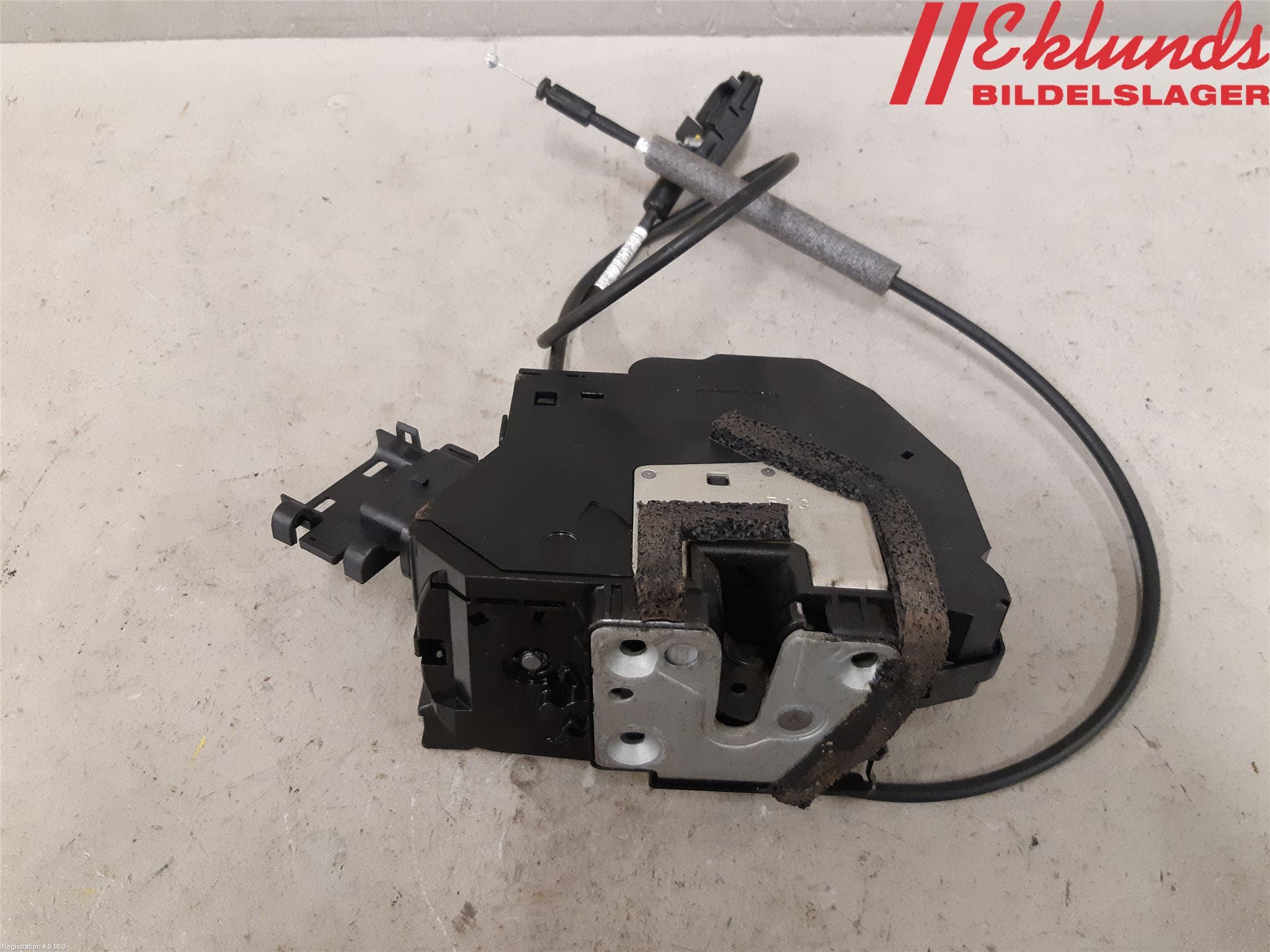 Opel VIVARO 15-19 Låskista-Dörrlås