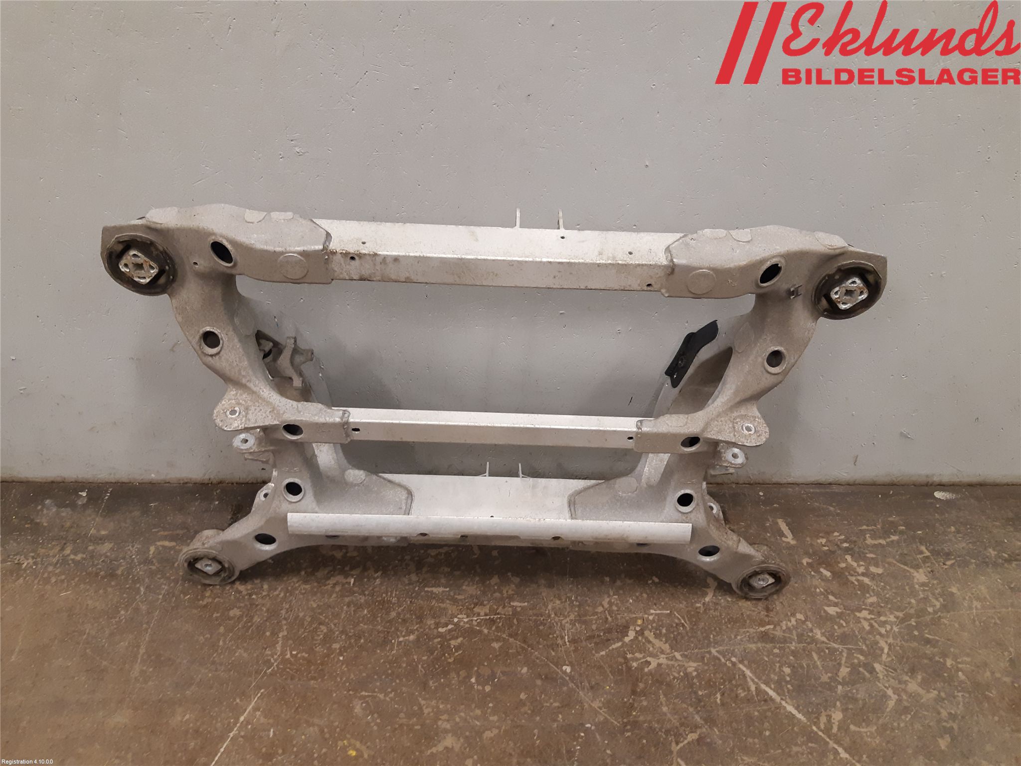 Tesla MODEL S 13- Bakaxelbalk