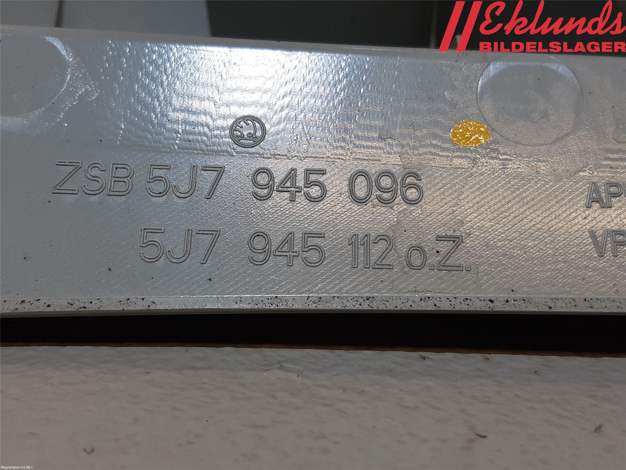 Skoda PRAKTIK Bakljus Höger