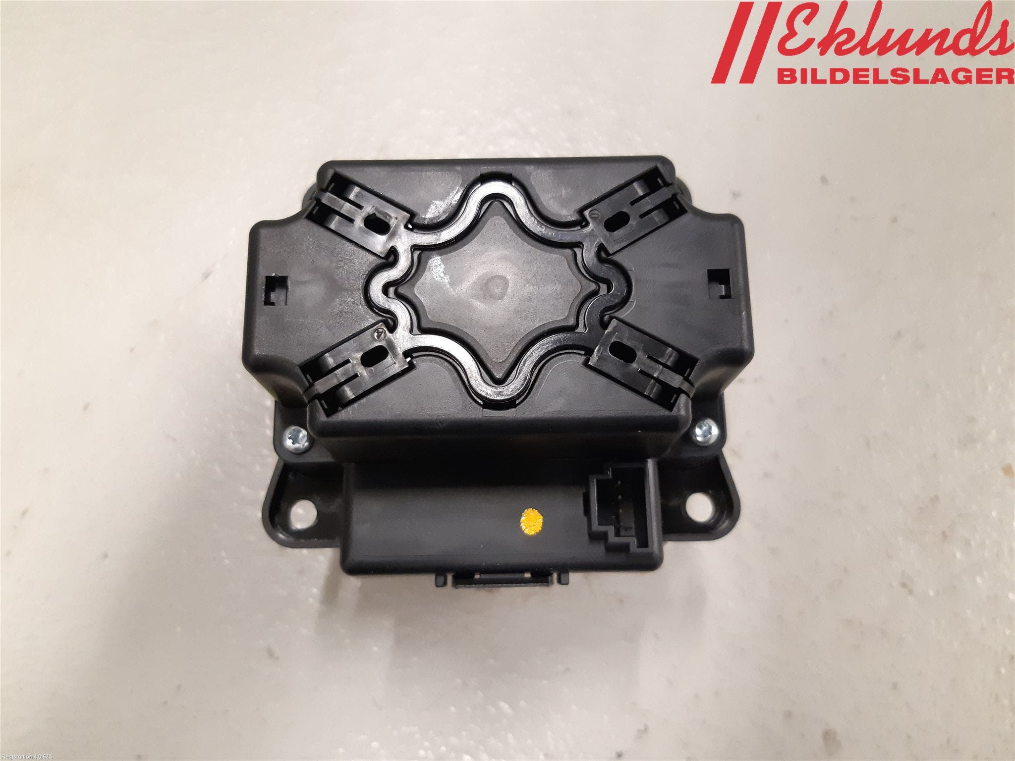 Mercedes-Benz MB E-KLASS (W212) 09-16 Strömställare Multifunktion