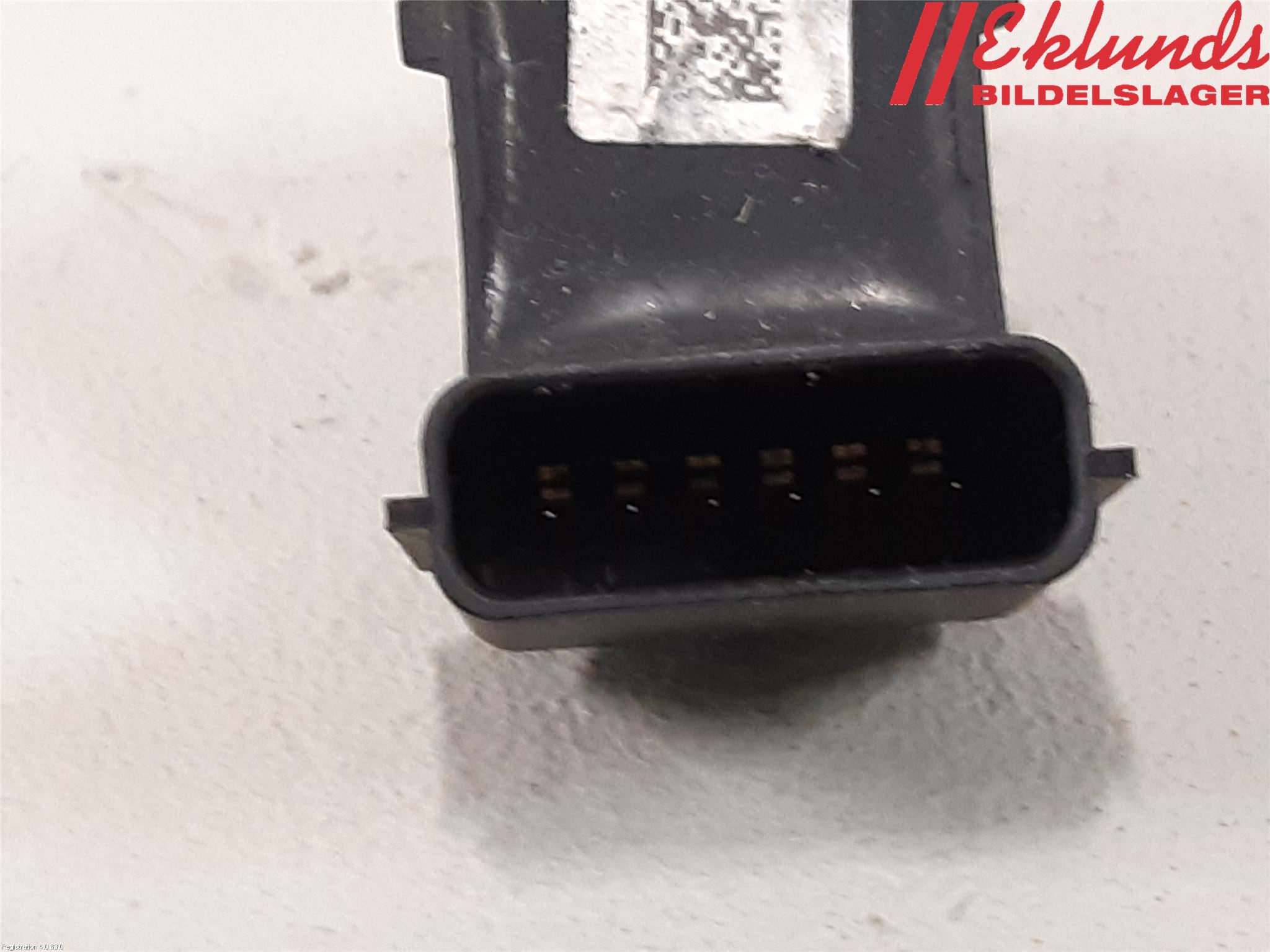 Kia OPTIMA 16-20 Parkeringshjälp Frontsensor