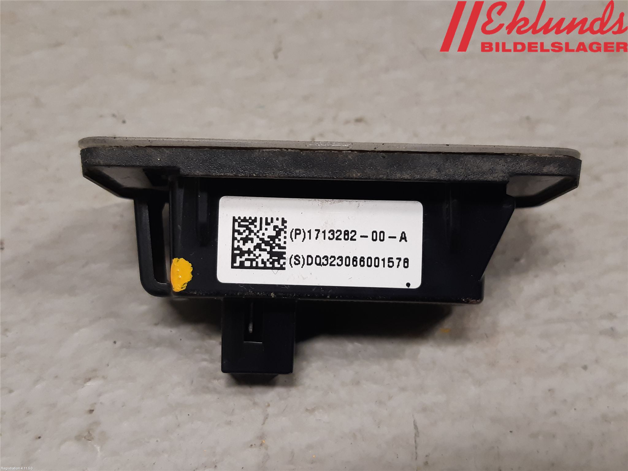 Tesla MODEL Y 21- Skylt Belysning